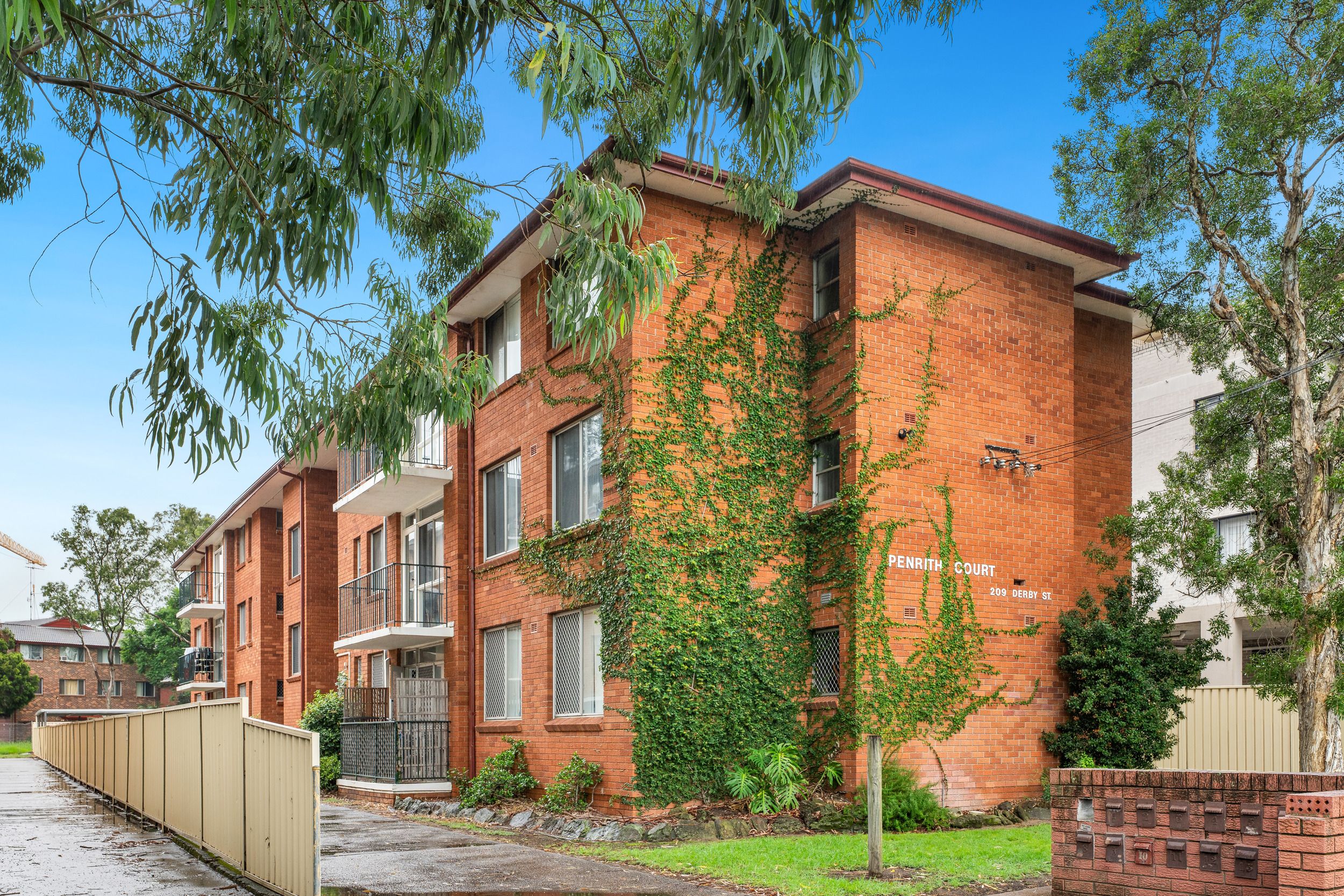 4/209 Derby Street, Penrith, NSW