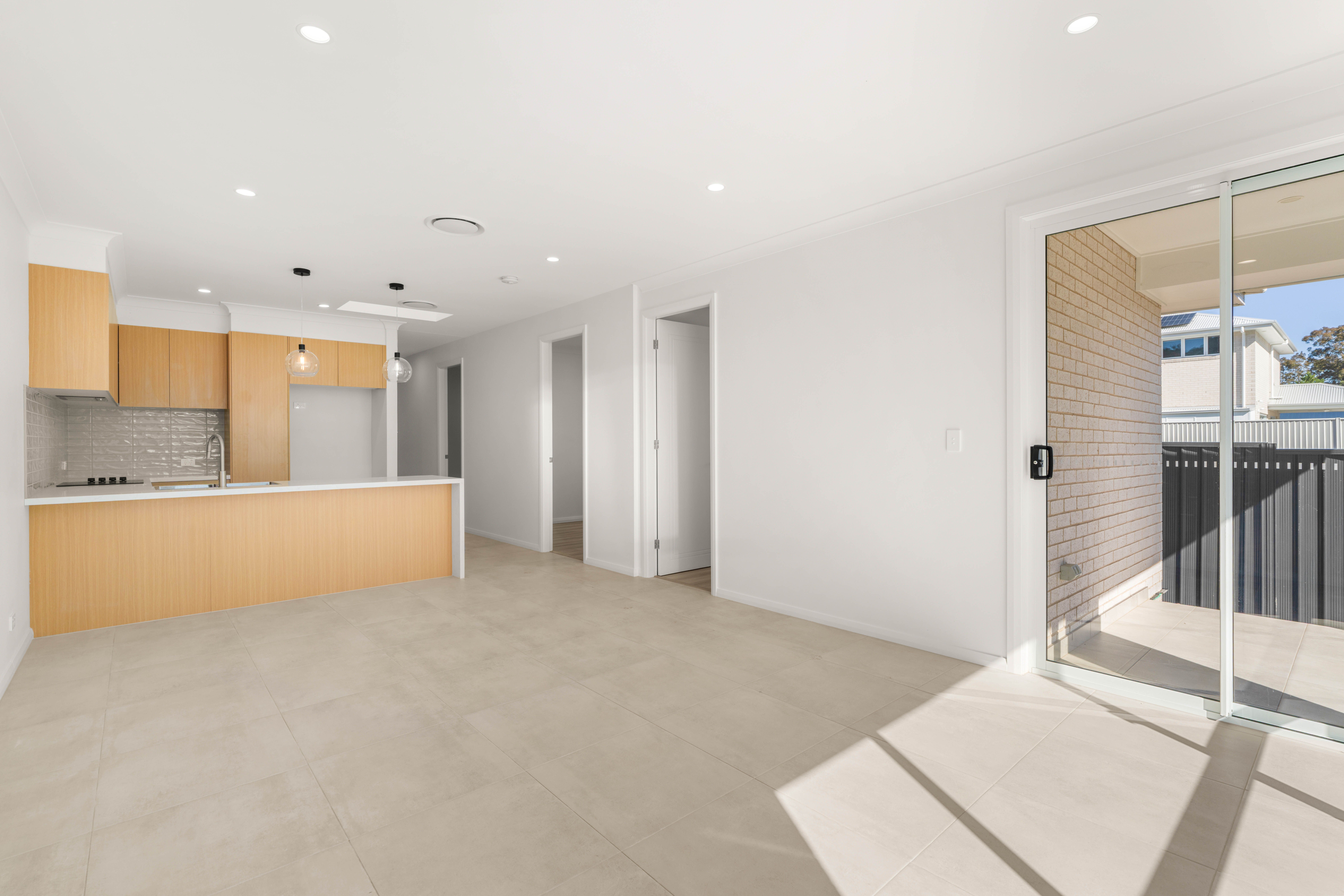 32 Myrtle Drive — photo 4 of 10