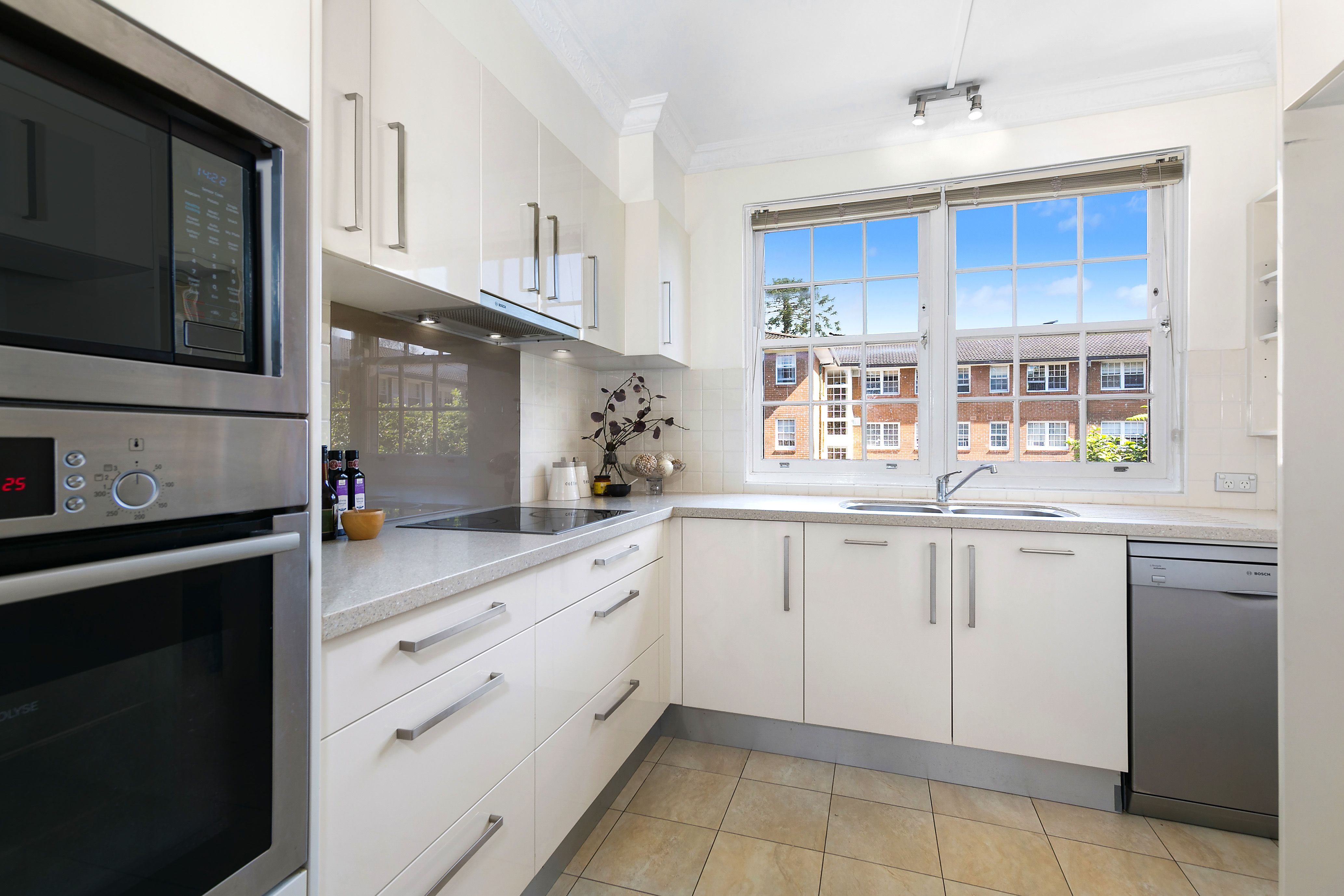 4/2 Woonona Avenue, Wahroonga, NSW 2076