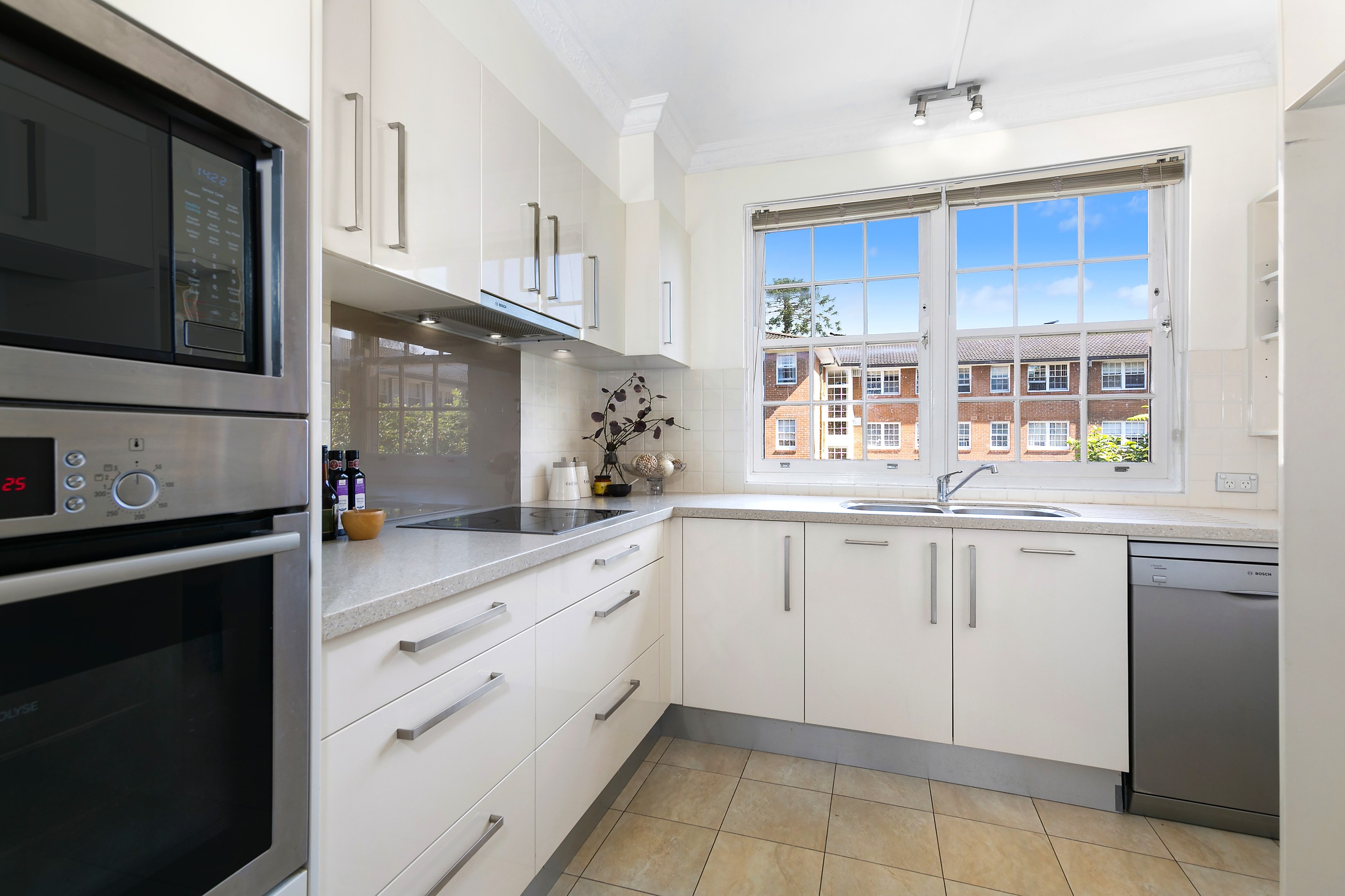 4/2 Woonona Avenue, Wahroonga, NSW 2076