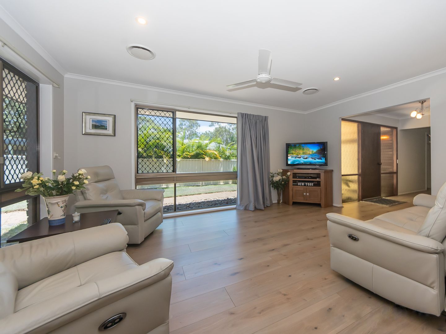 10 Barfoot Street, Bracken Ridge, QLD 4017