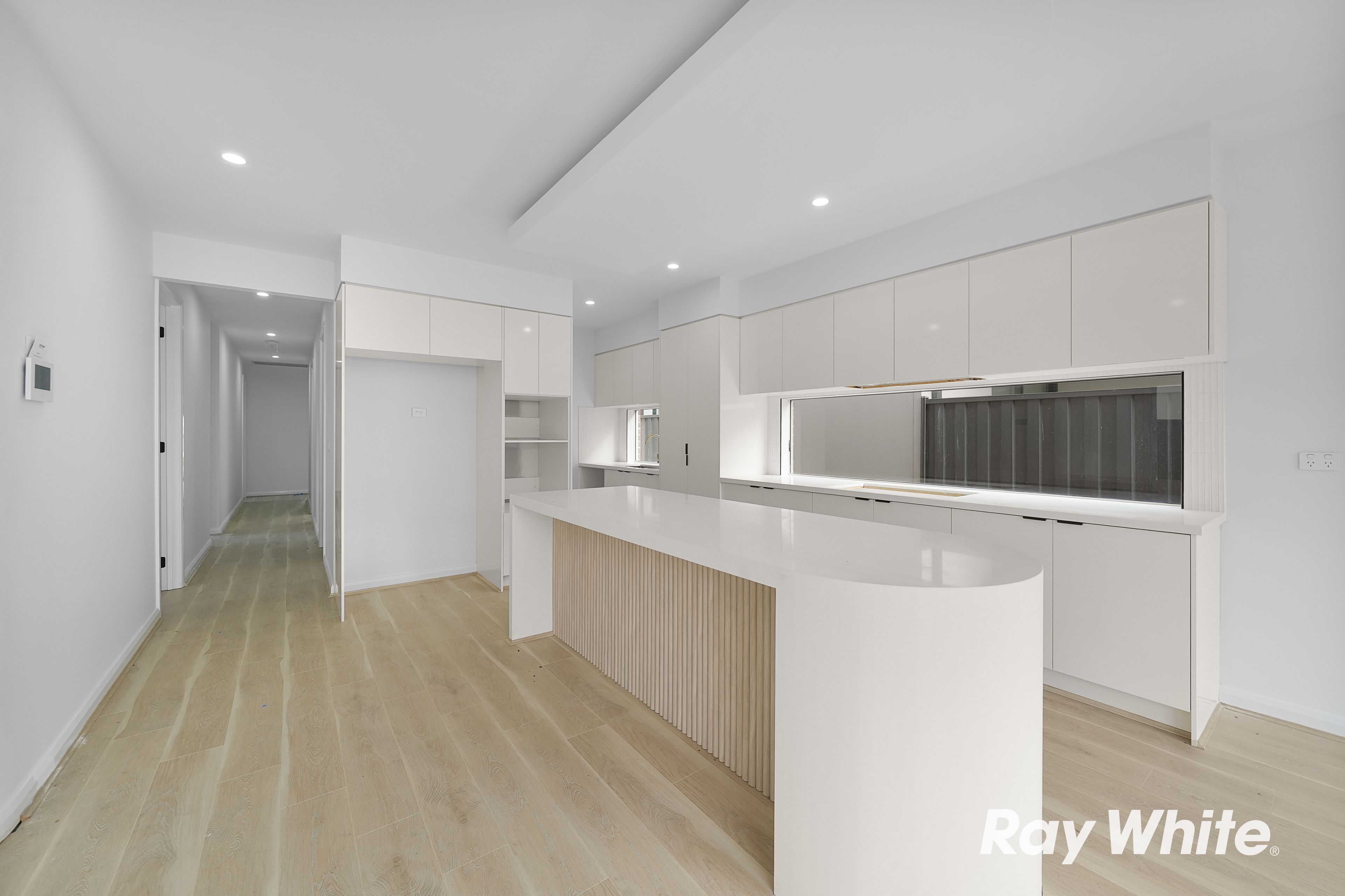 4 SYLVESTRIS Drive — photo 5 of 22