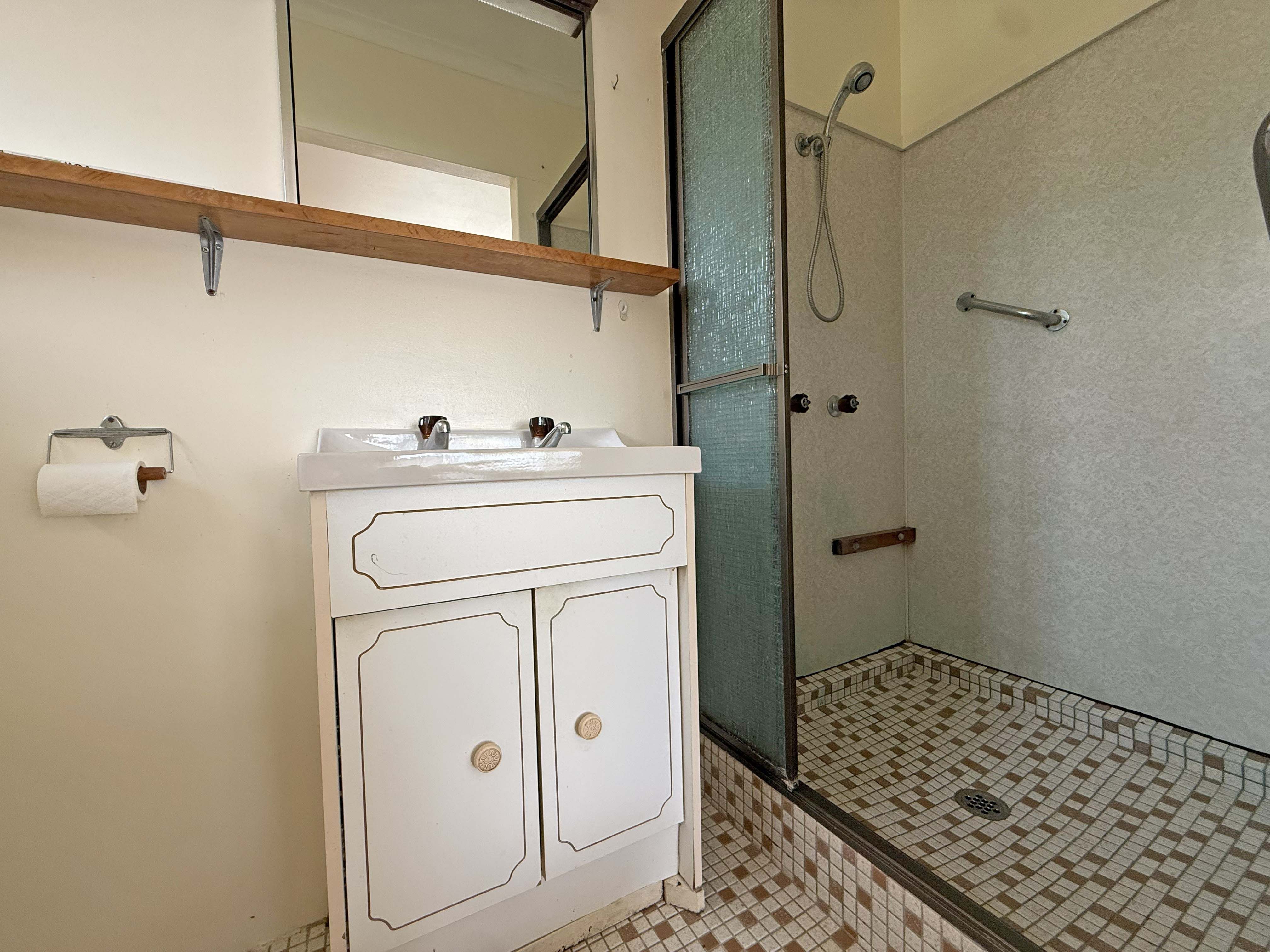 14 Croft Road — photo 17 of 30