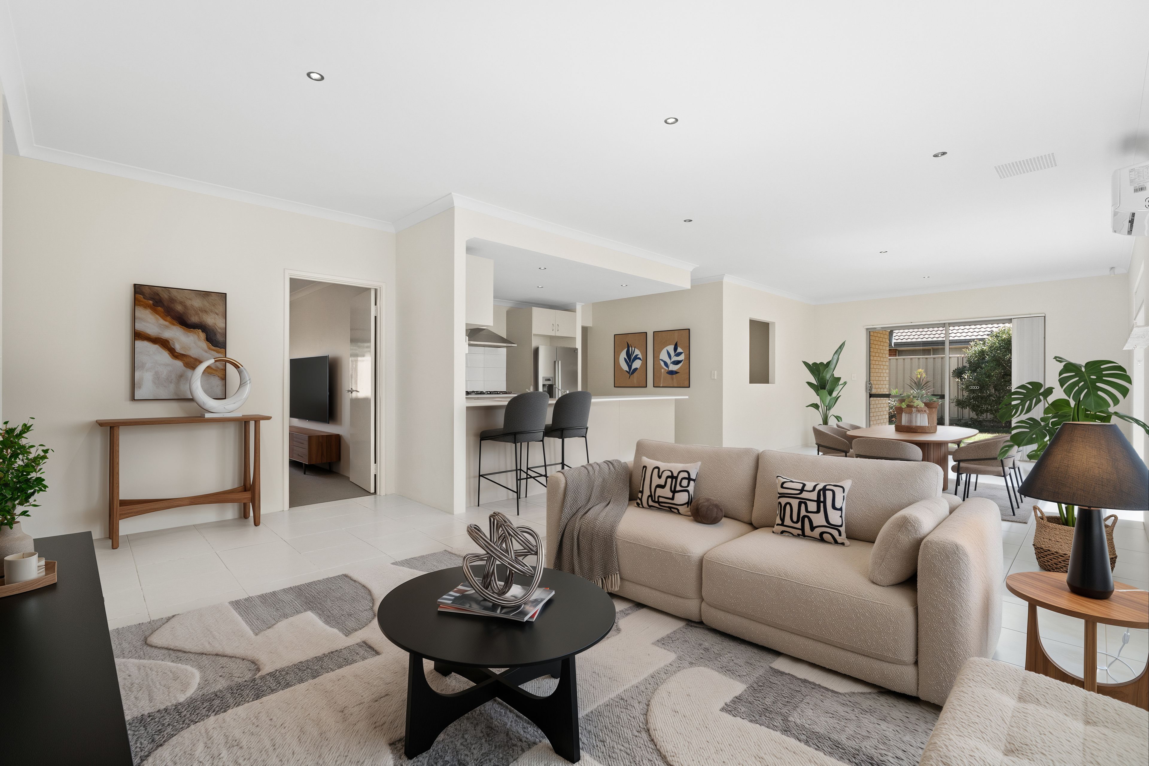 21 Martindale Road — photo 3 of 30