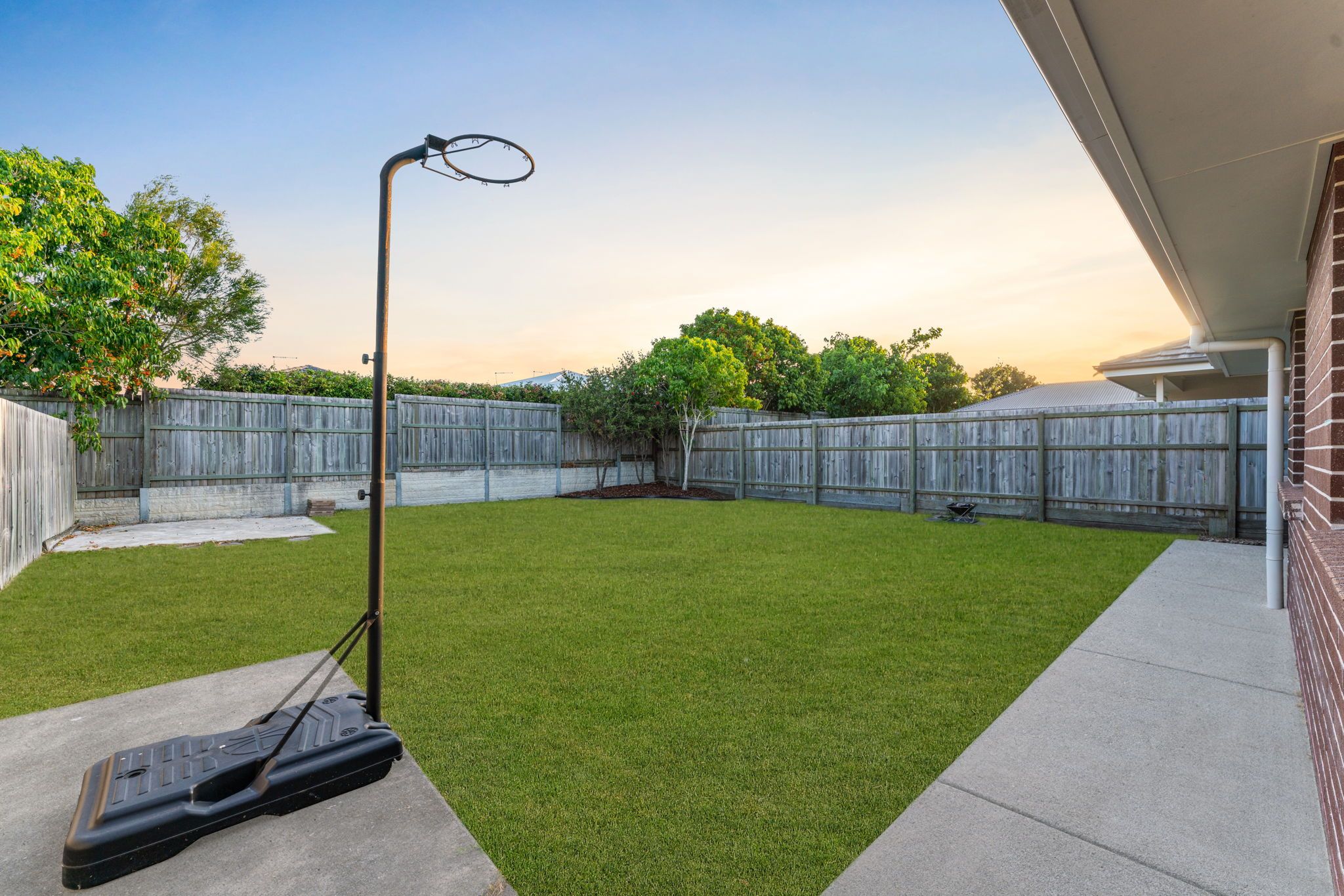 25 Mount Cooroora Street — photo 20 of 29