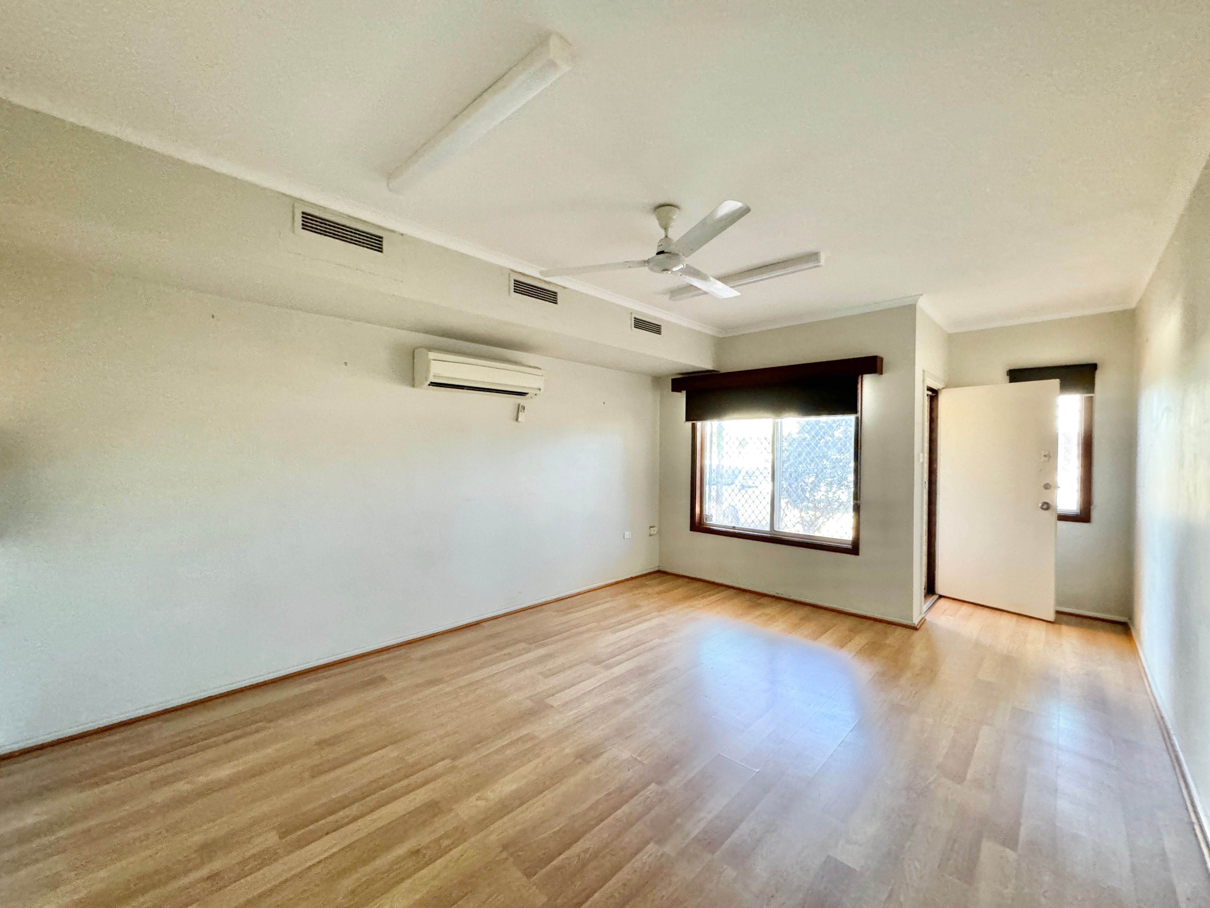 43A Captains Way — photo 5 of 13