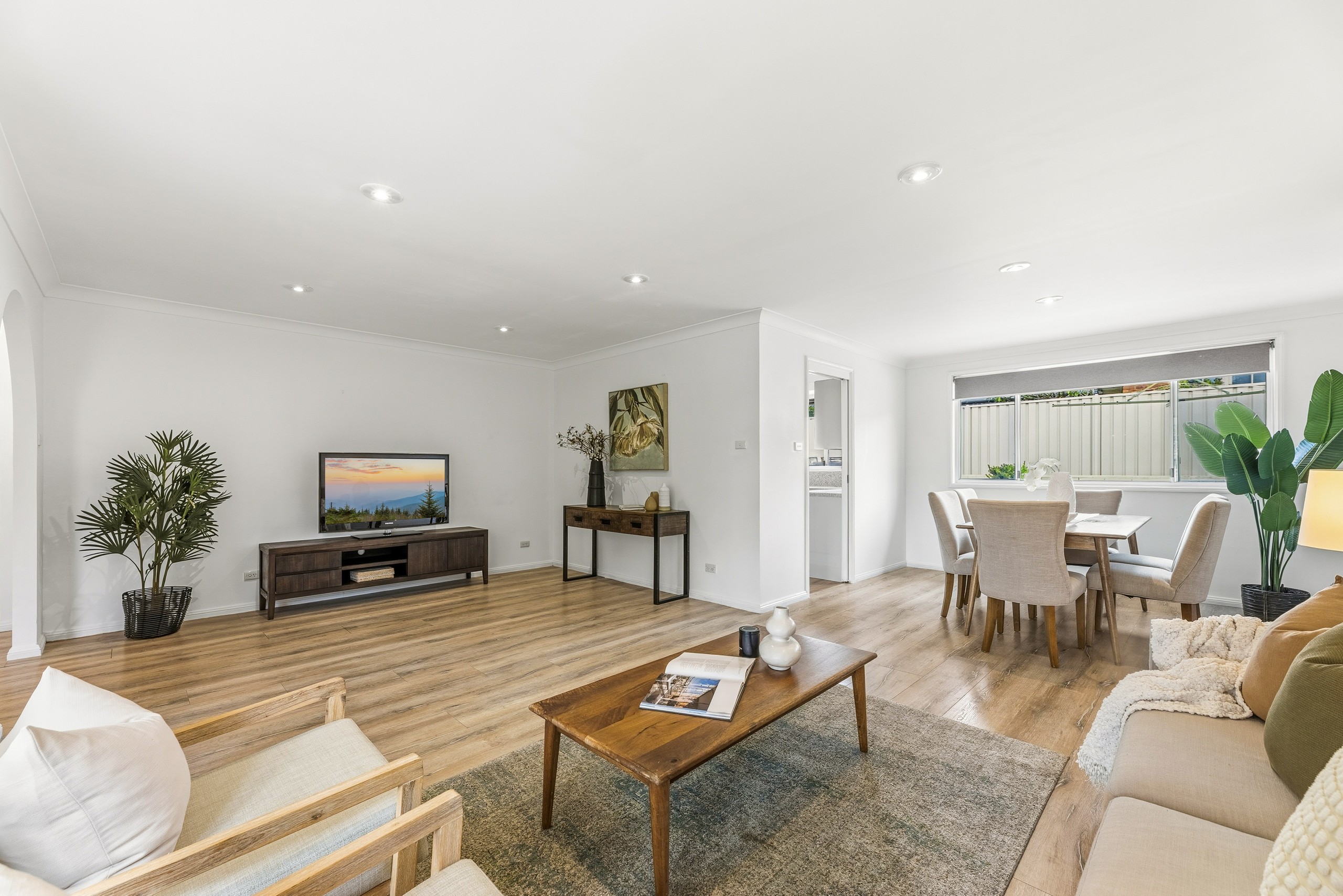 20 Bodalla Crescent, Bangor, NSW 2234