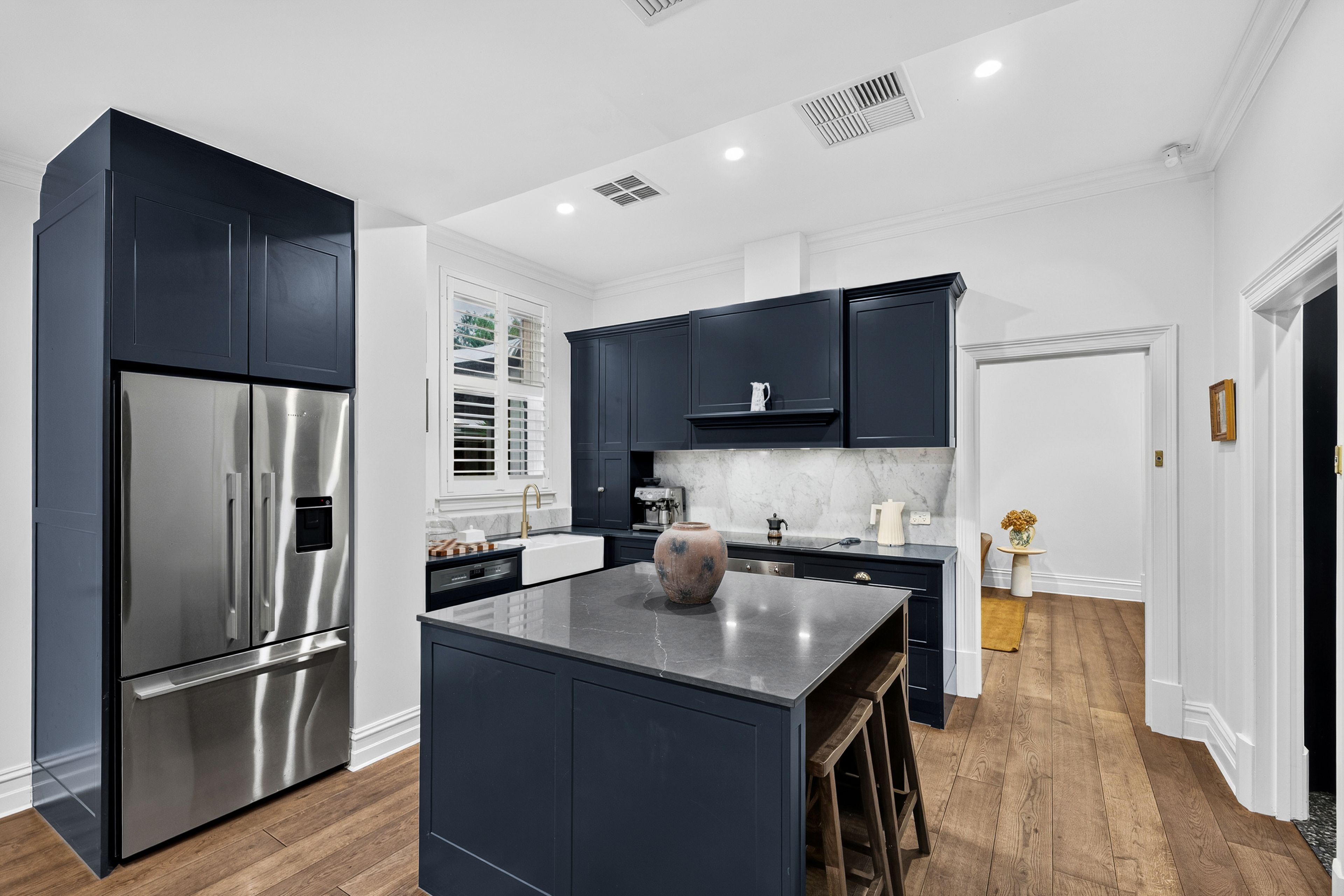 1 Aberdare Avenue — photo 9 of 19
