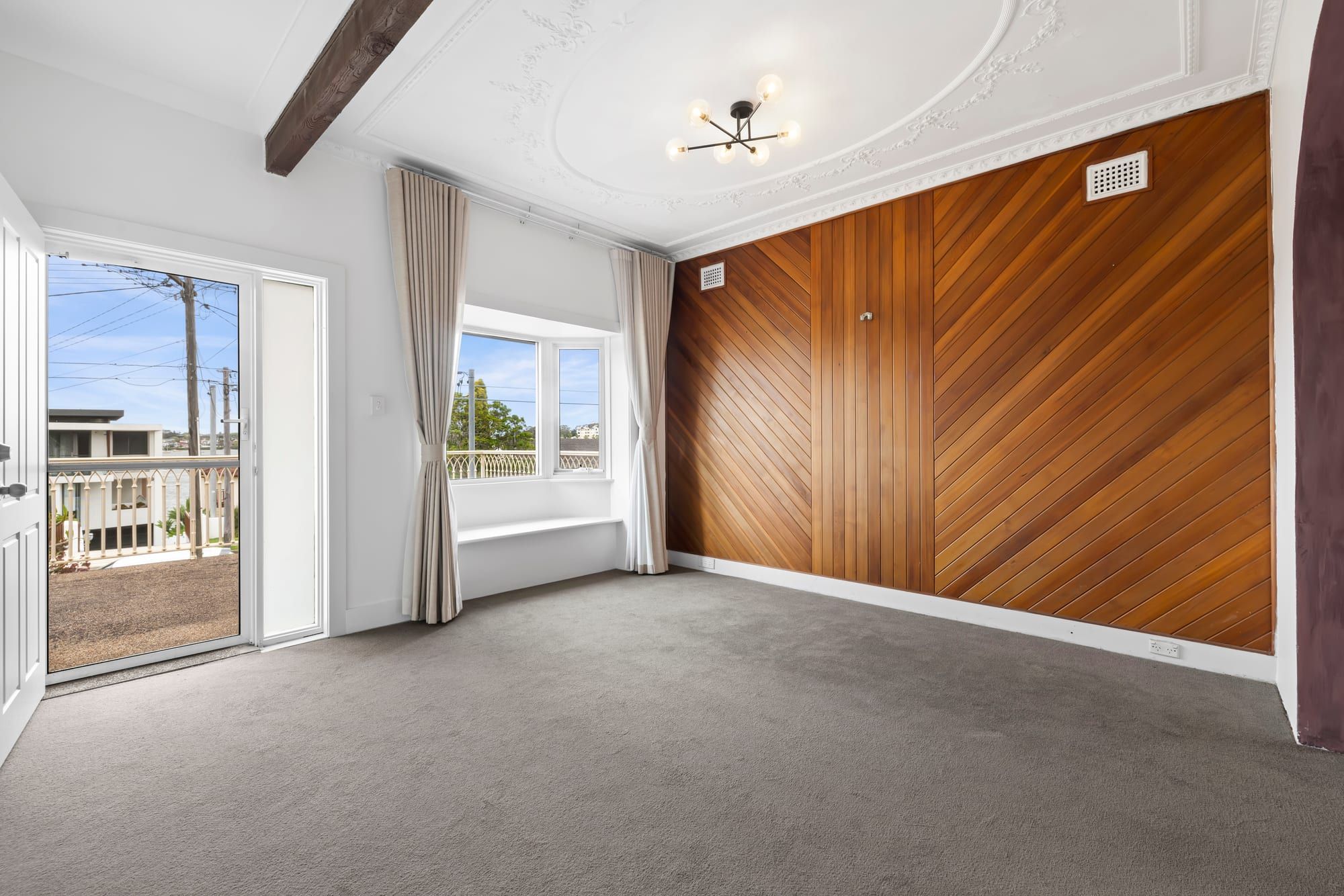 22 Dorking Road — photo 5 of 13