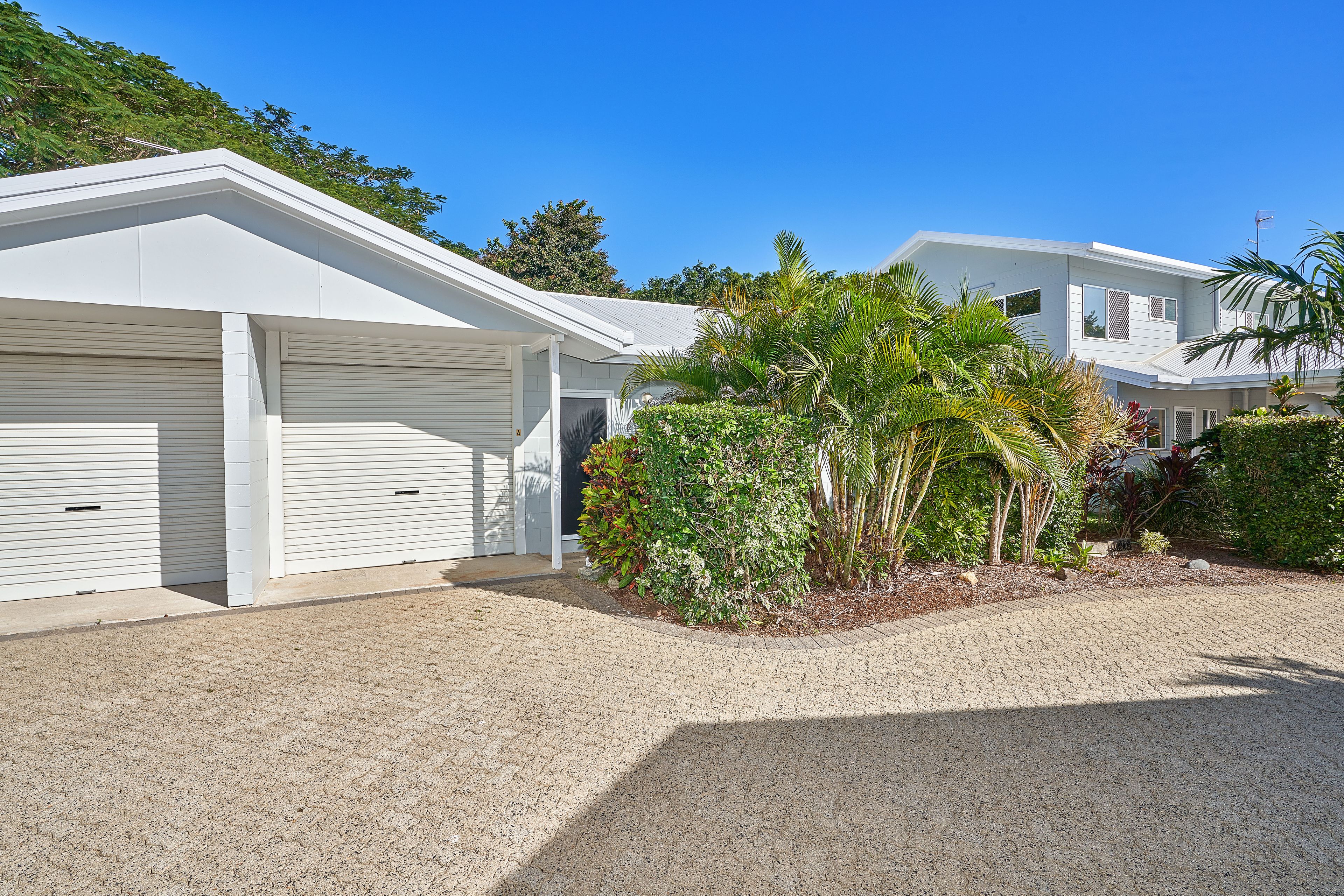22-24 Mount Peter Road, Edmonton QLD 4869