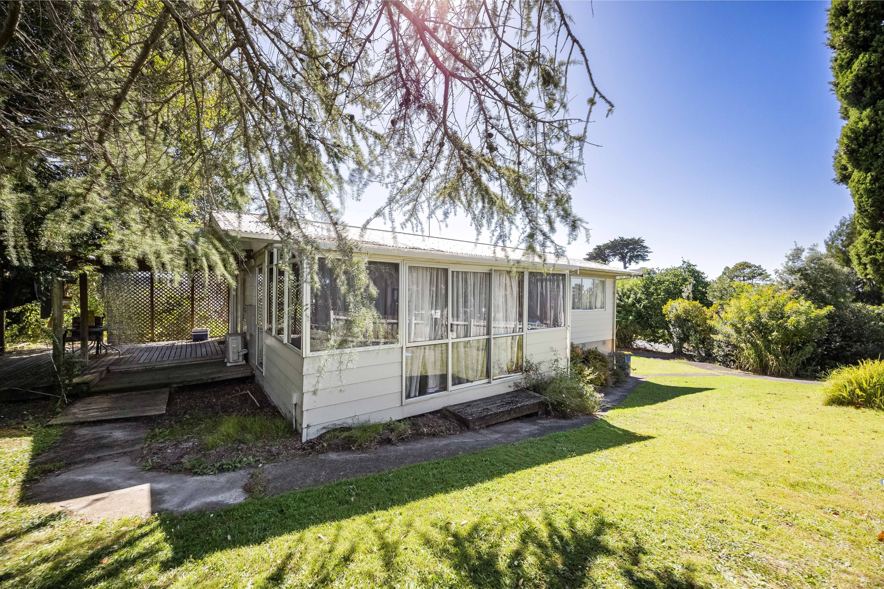 6 Fitzherbert Avenue, West Harbour, Waitakere City