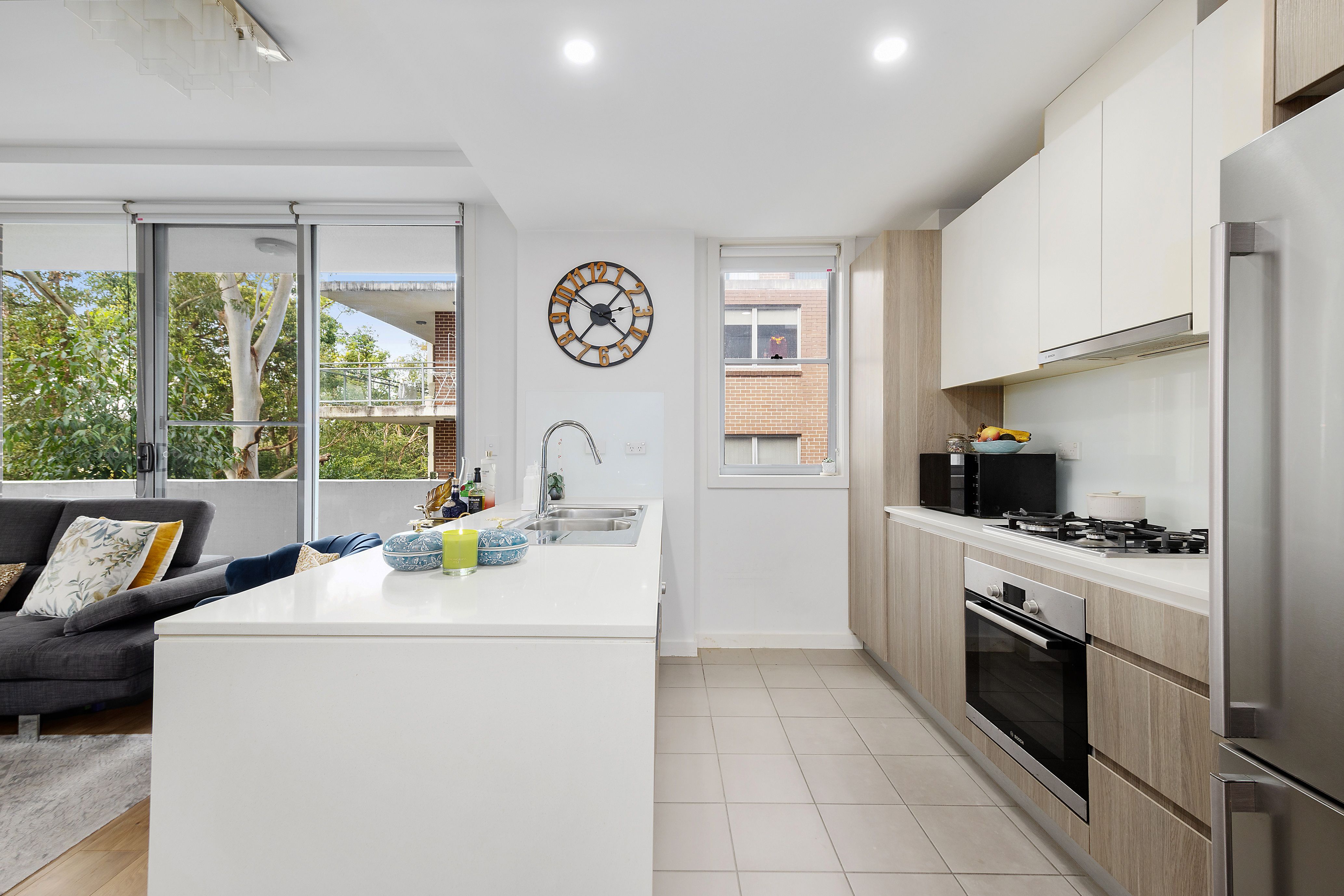 23/10 Belair Close — photo 4 of 8