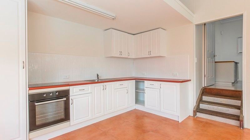 15 Kenilworth Avenue, Hyde Park, QLD 4812