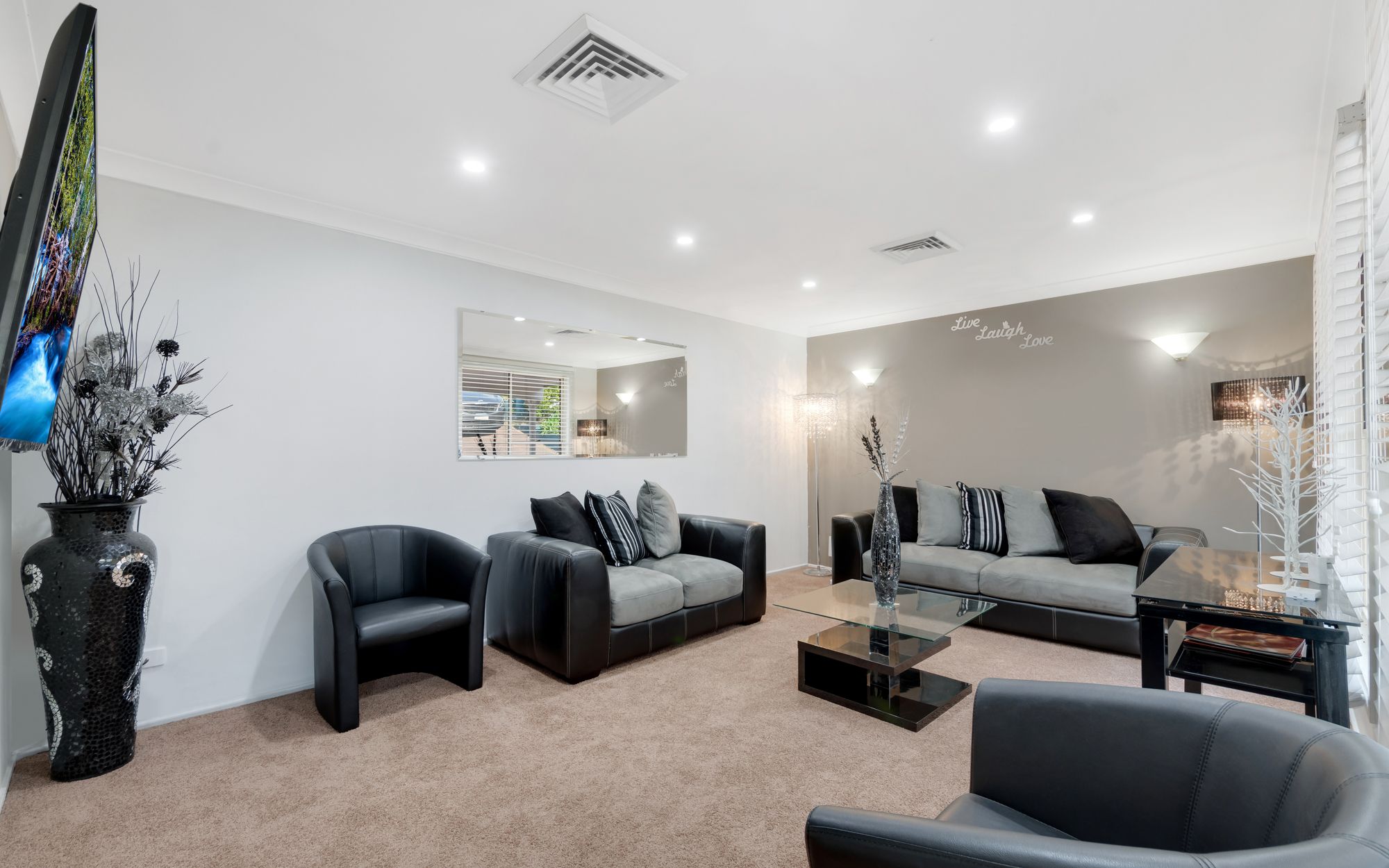24 Parkhill Avenue, Leumeah, NSW 2560