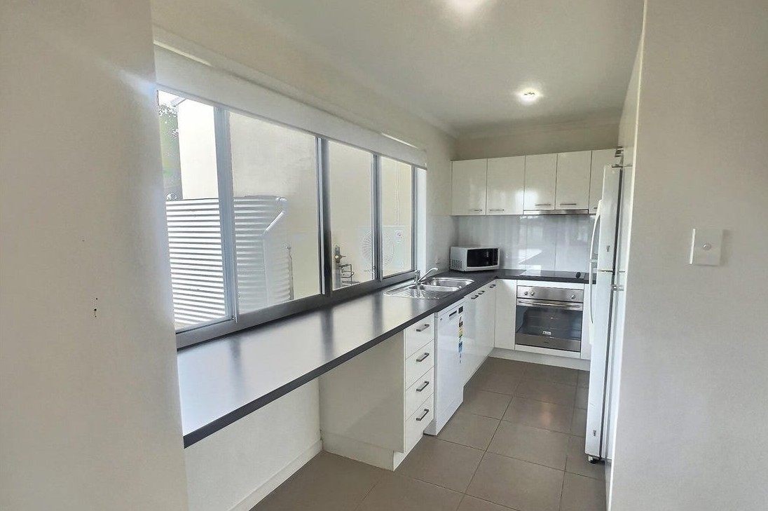 10/5 Valley Vista Court, West Gladstone, QLD 4680