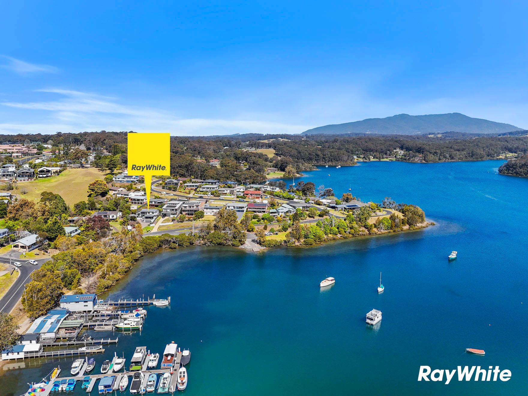 5 Lake View Drive, Narooma, NSW 2546