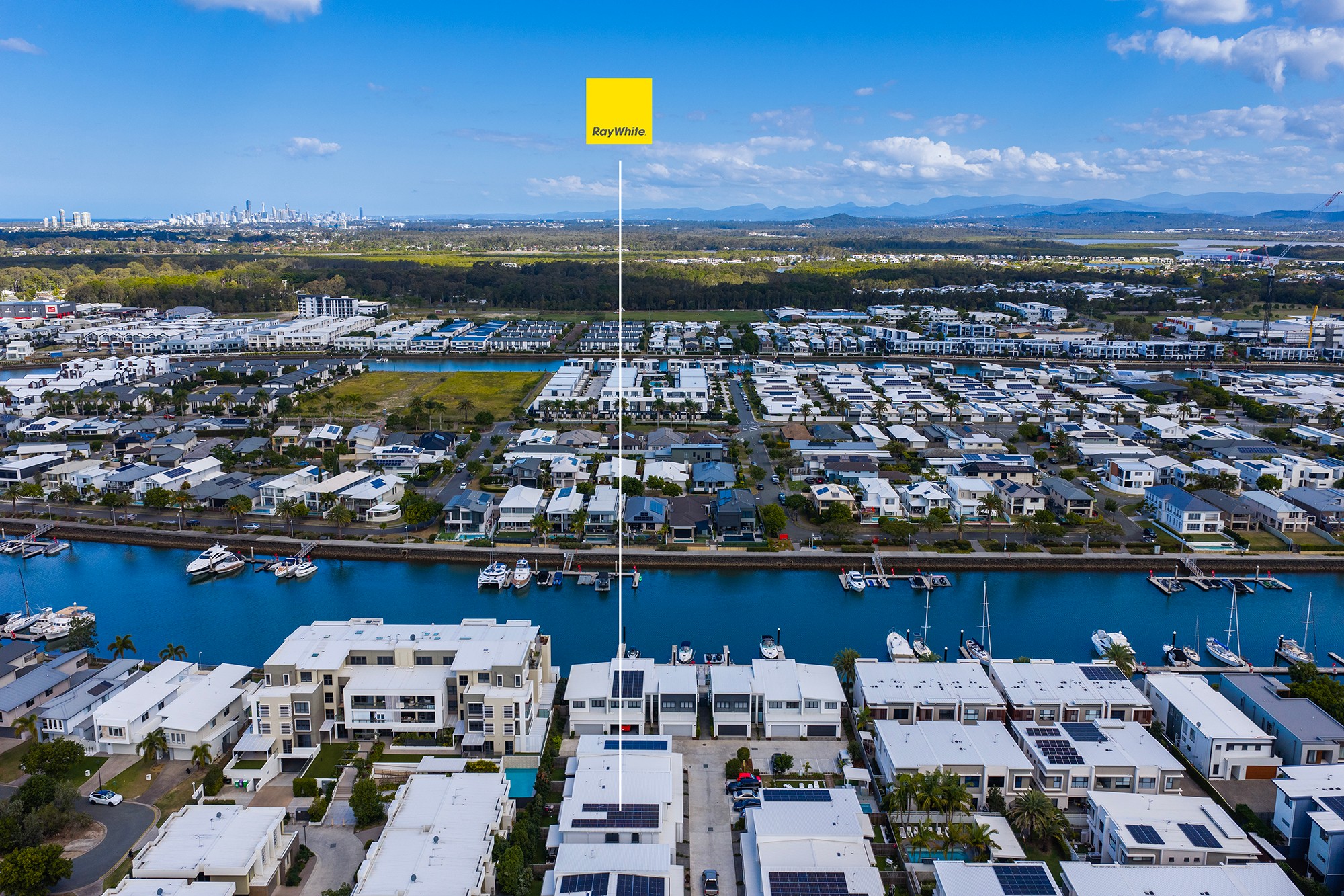 13/35 Sickle Avenue, Hope Island, QLD 4212