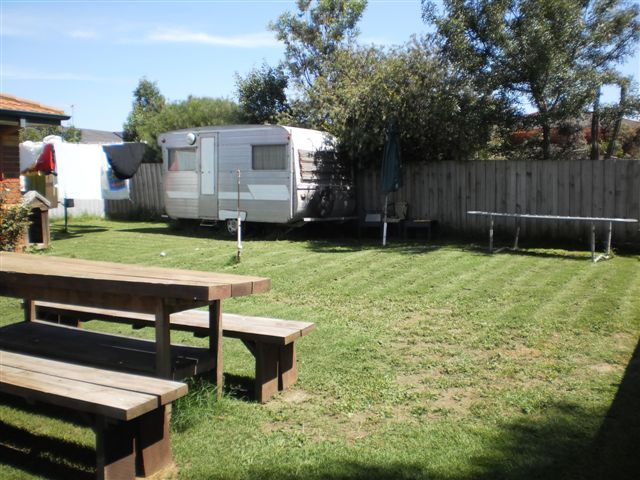 22 Yarcombe Crescent, Craigieburn, VIC 3064