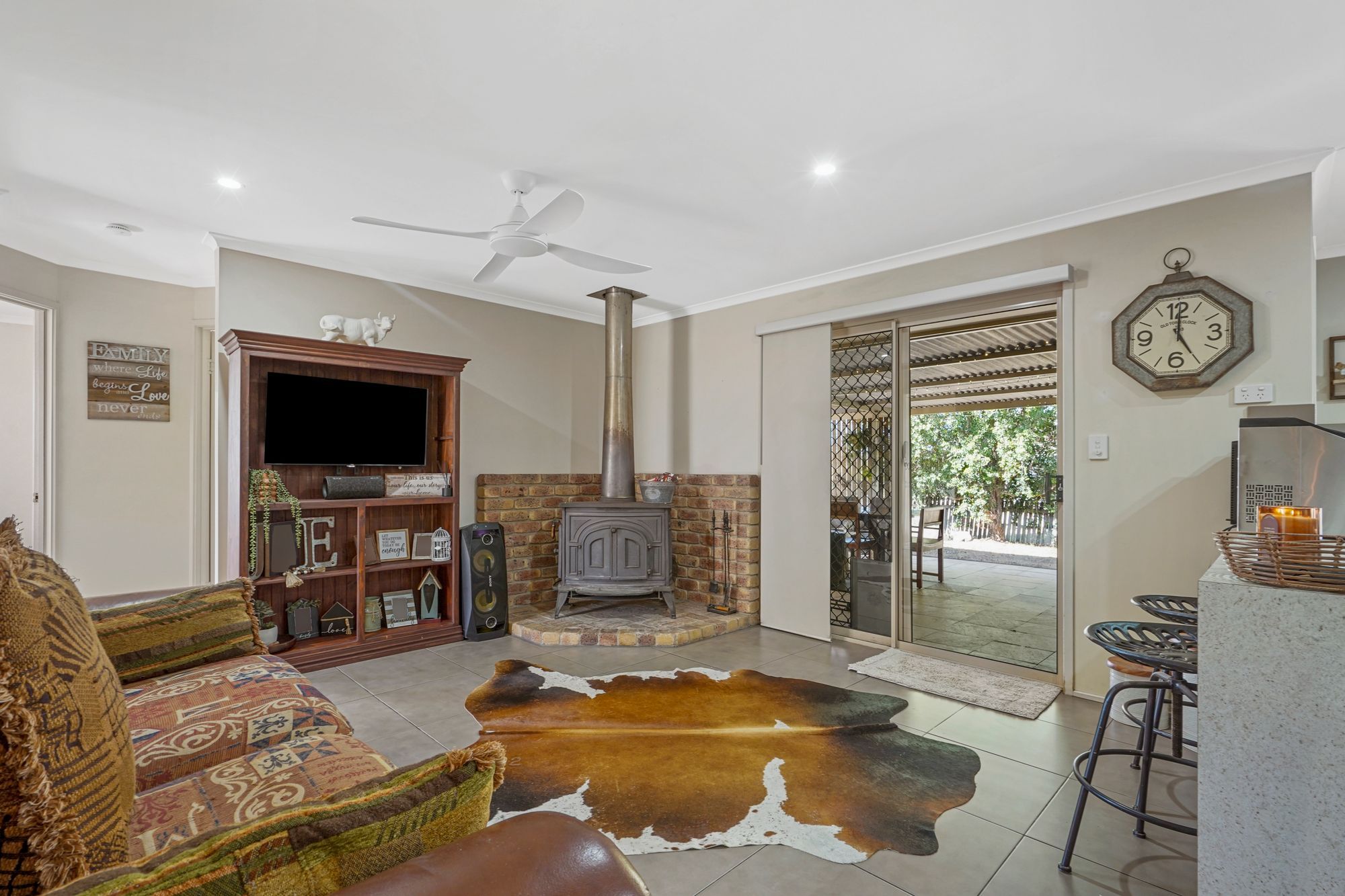 14 Burnham Street — photo 3 of 20