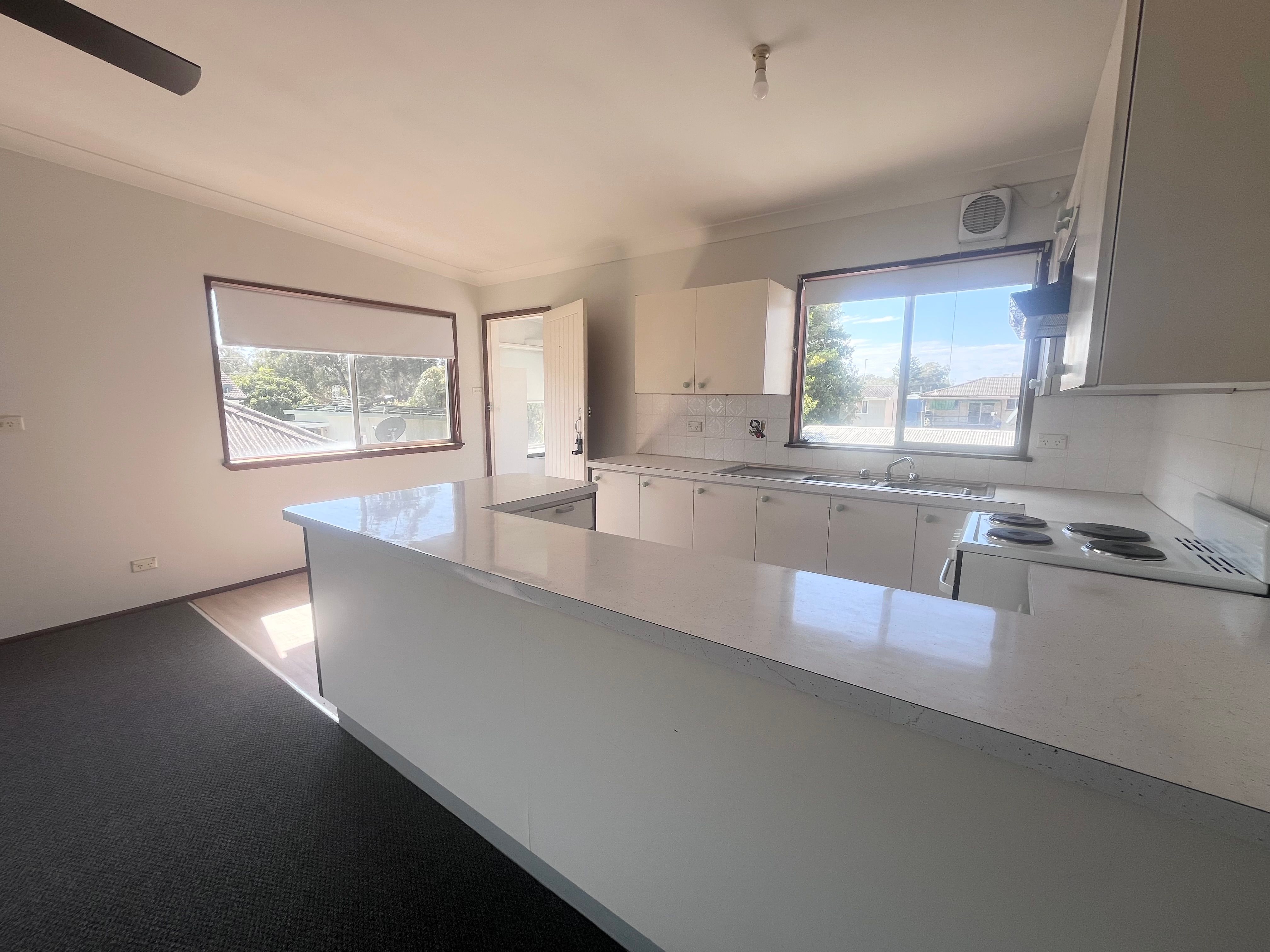 12a Kewalo Avenue — photo 3 of 12
