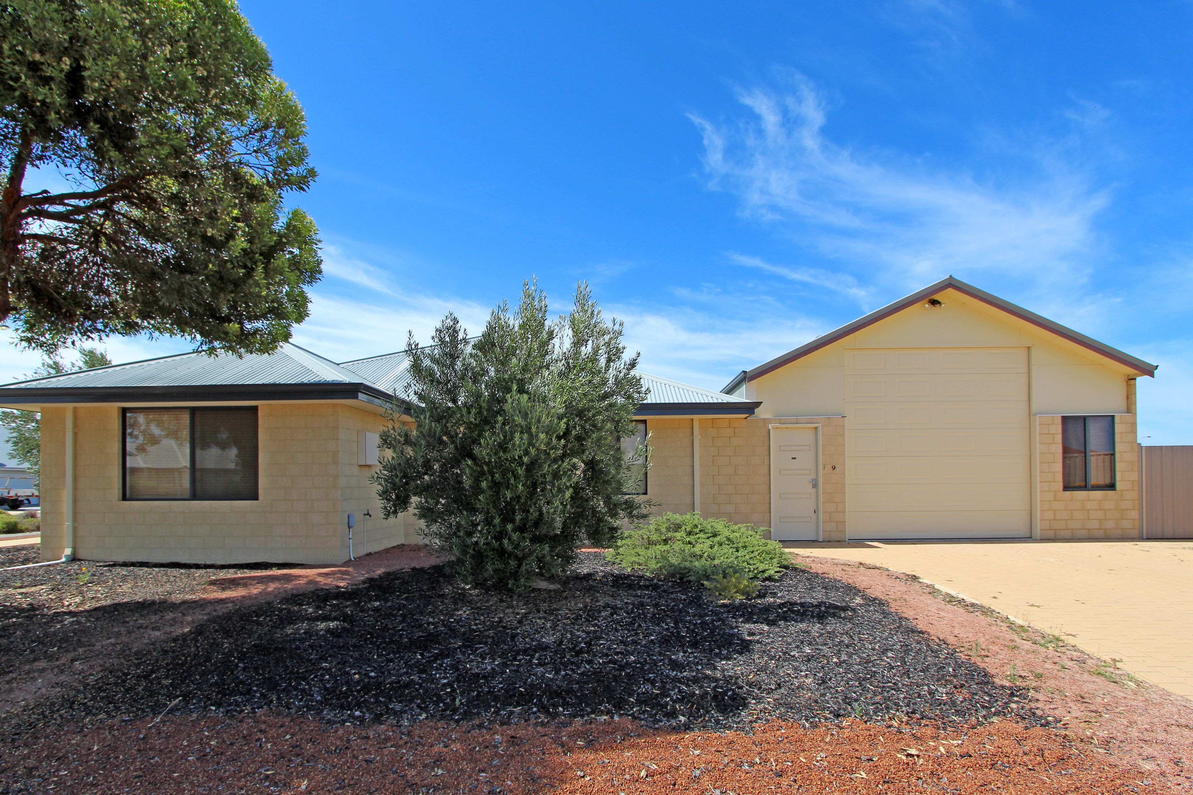 9 Dryandra Boulevard, Jurien Bay, WA 6516