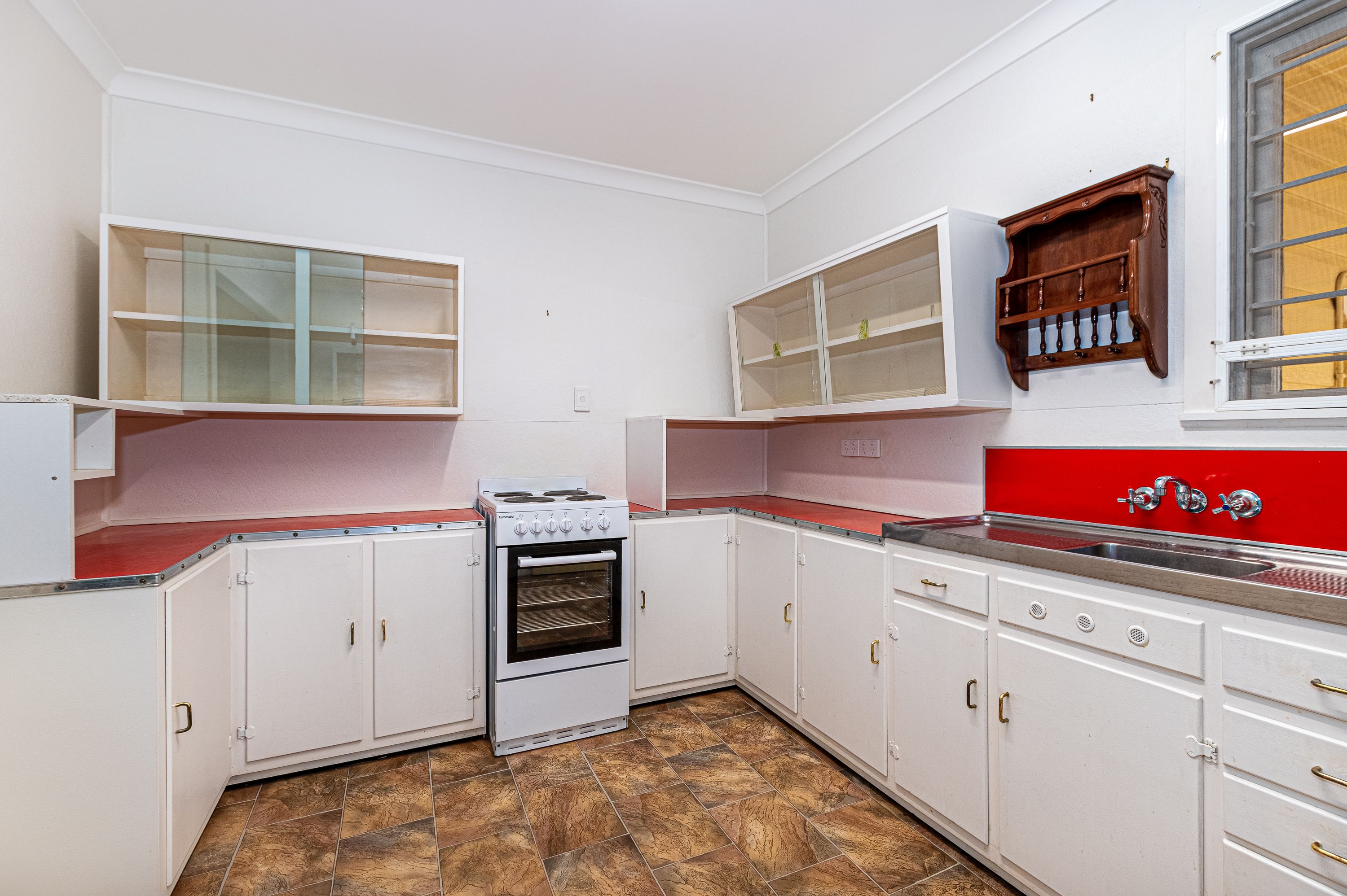 104 King Street, Woody Point, QLD 4019