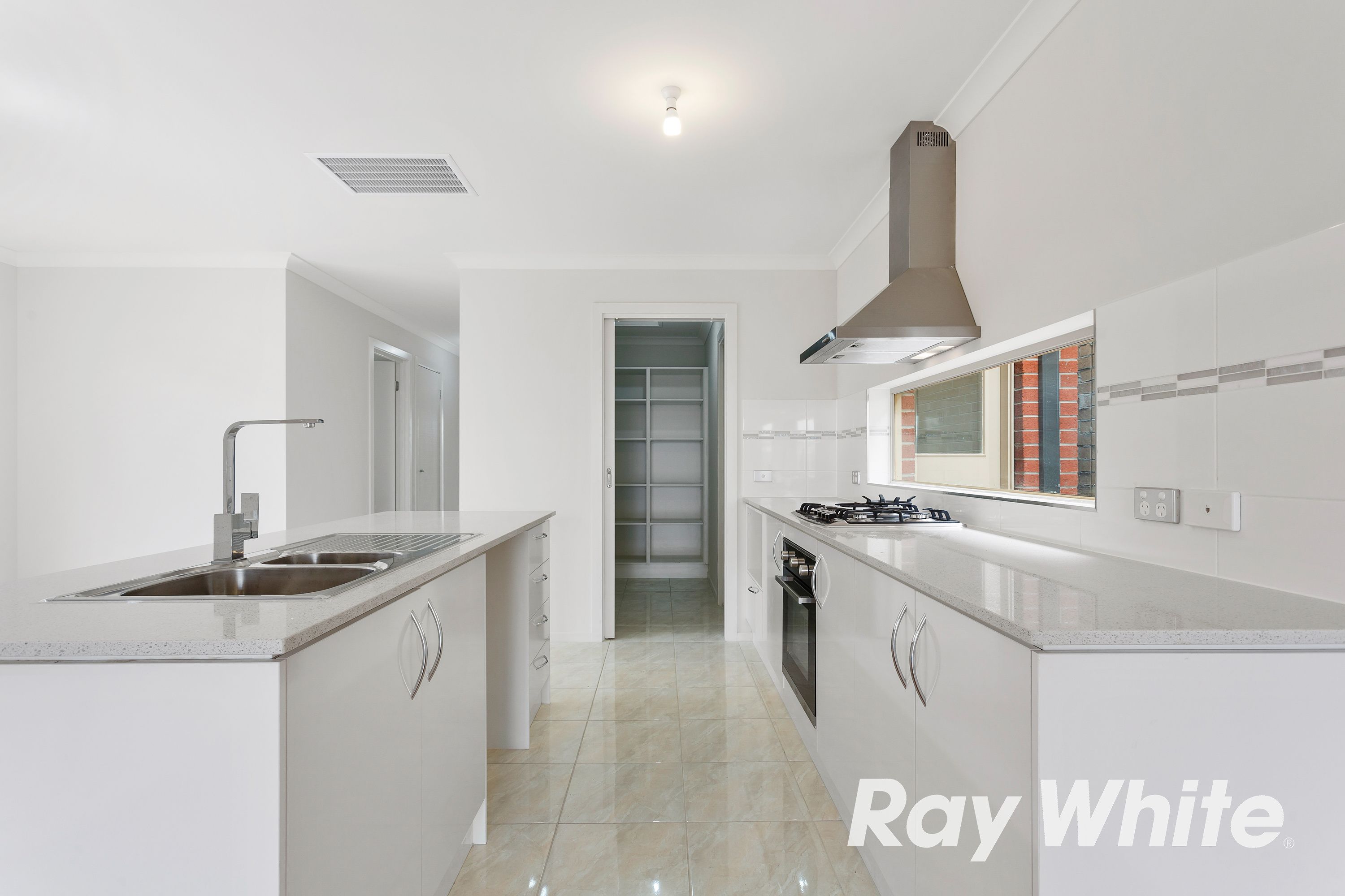 26 Golden Banksia Drive, Officer, VIC 3809