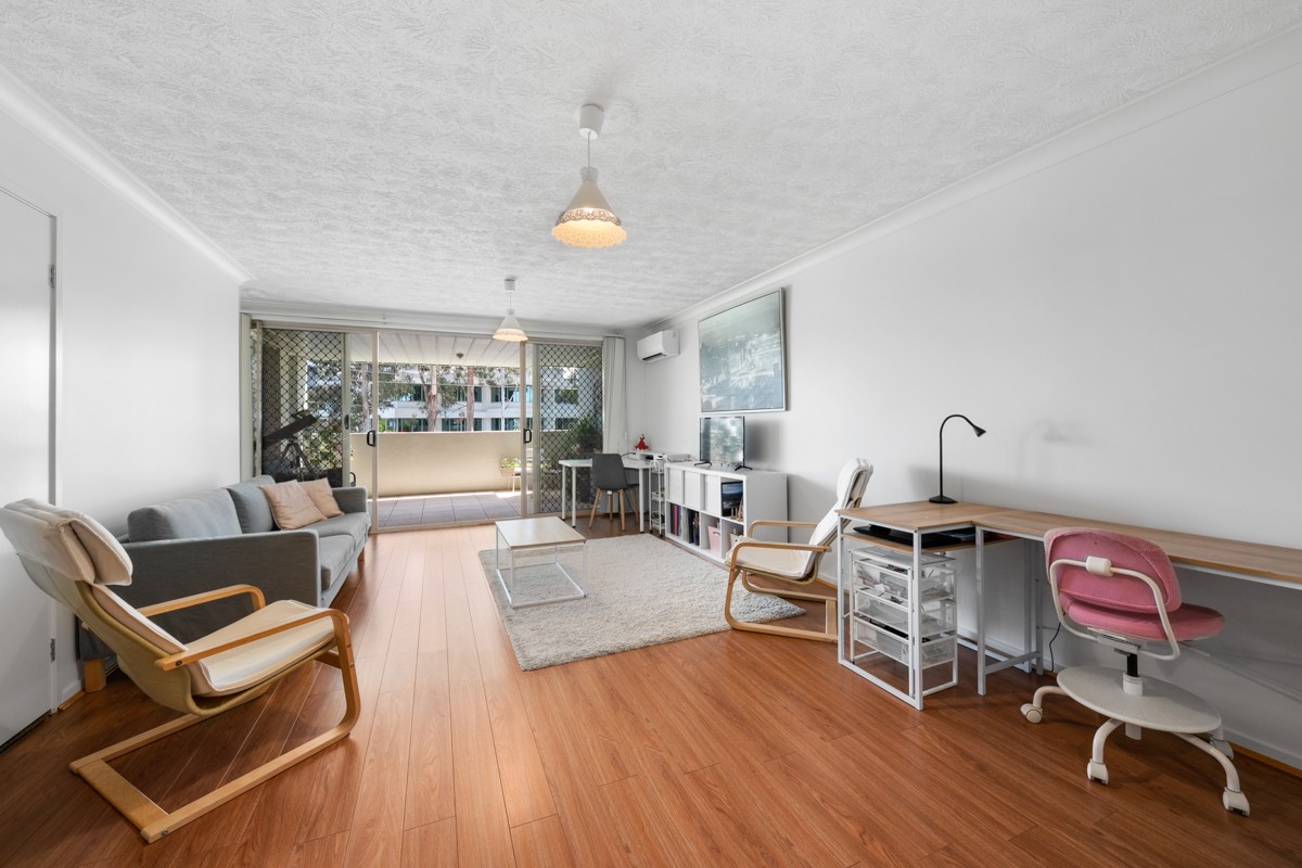 2/18 Mascar Street, Upper Mount Gravatt, QLD 4122