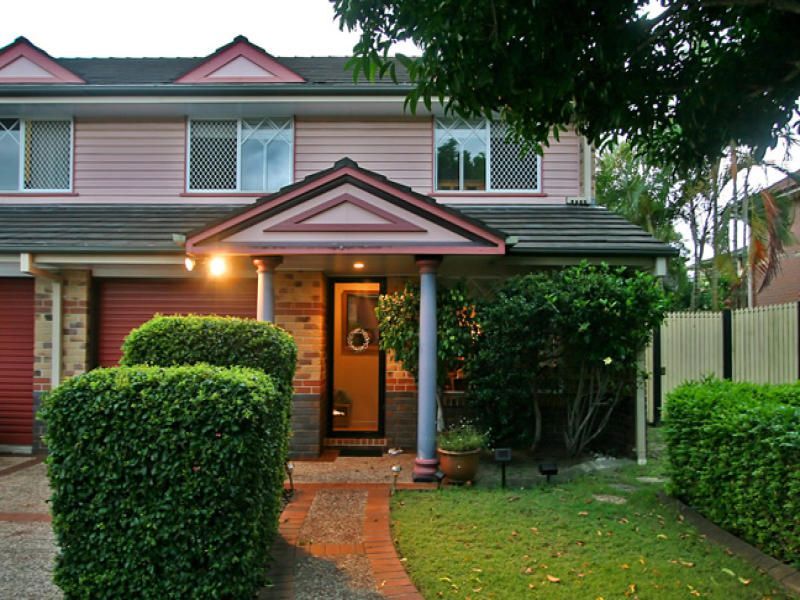 2/15 Hawbridge Street, Carseldine, QLD 4034