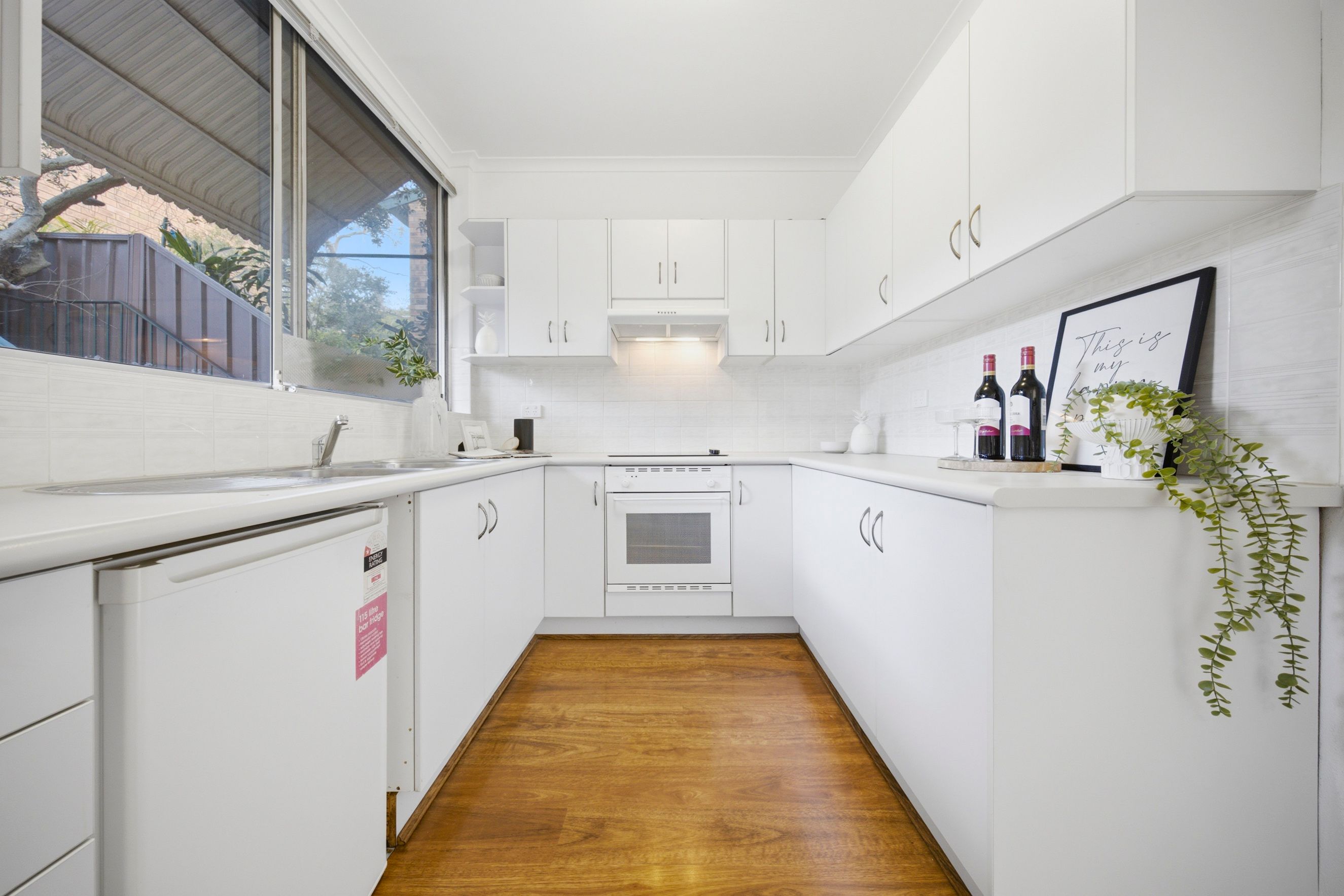 43/1-9 Warburton Street — photo 8 of 18