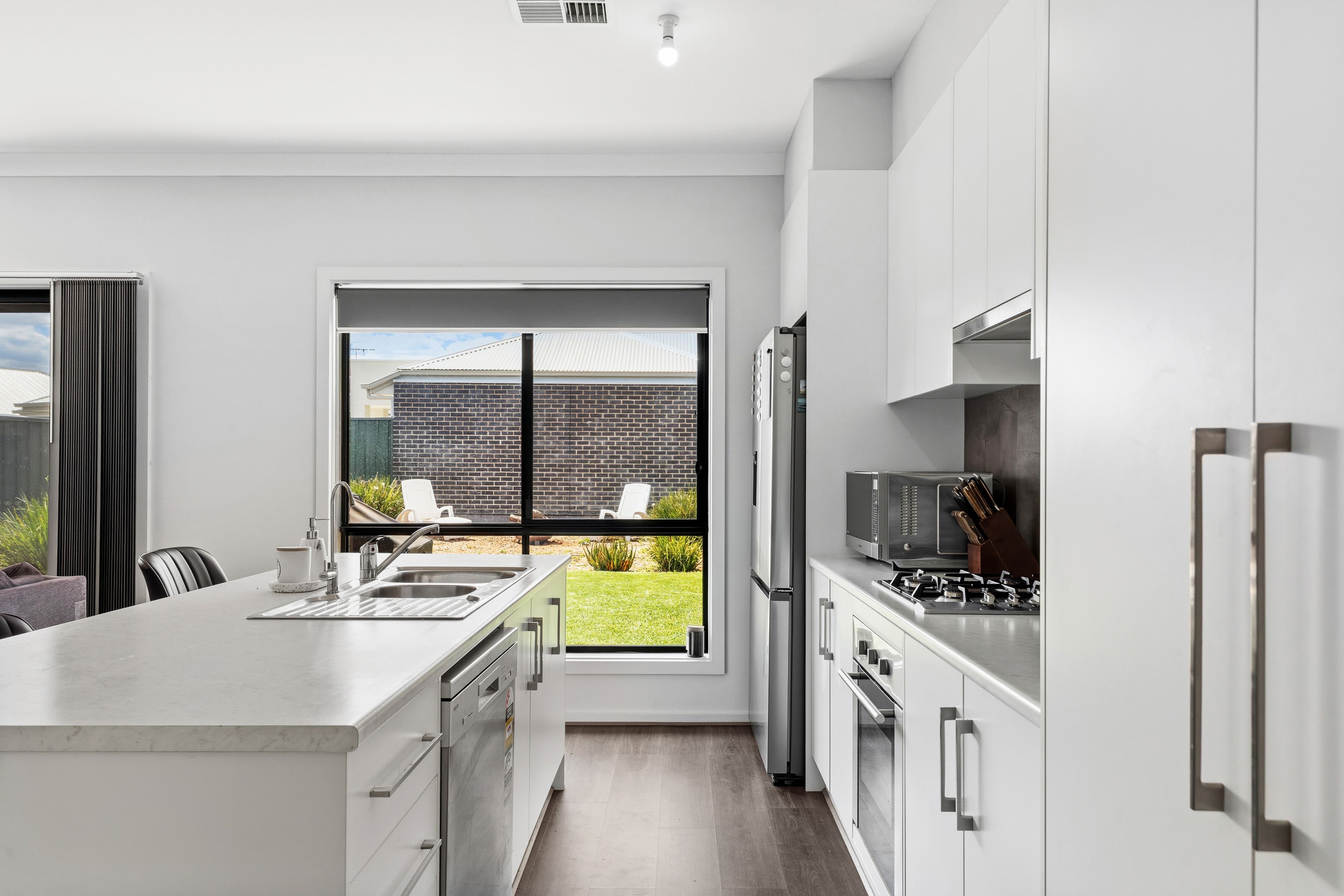 175 President Avenue — photo 3 of 15