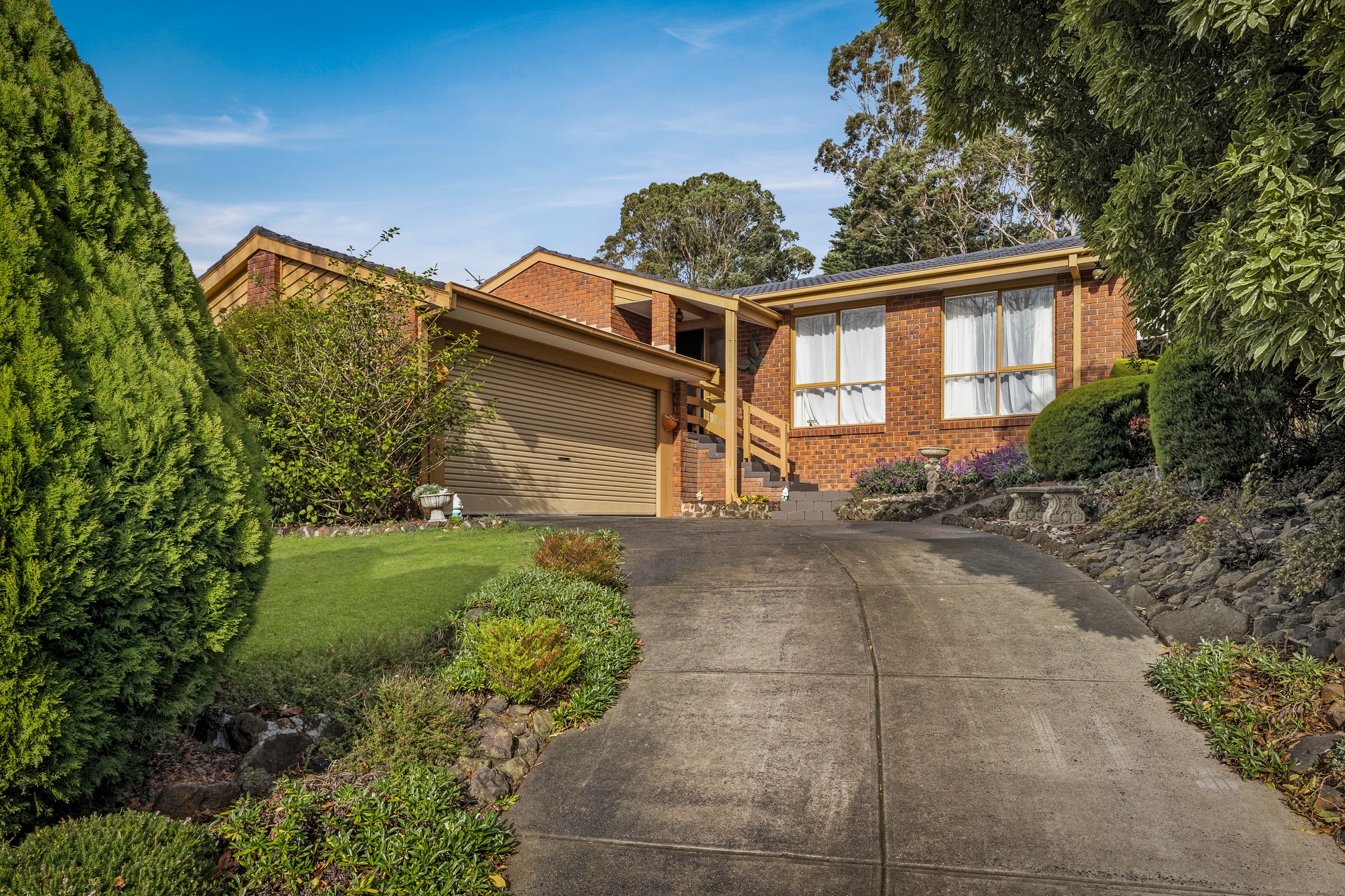 13 Bournevale Drive, Berwick, VIC 3806