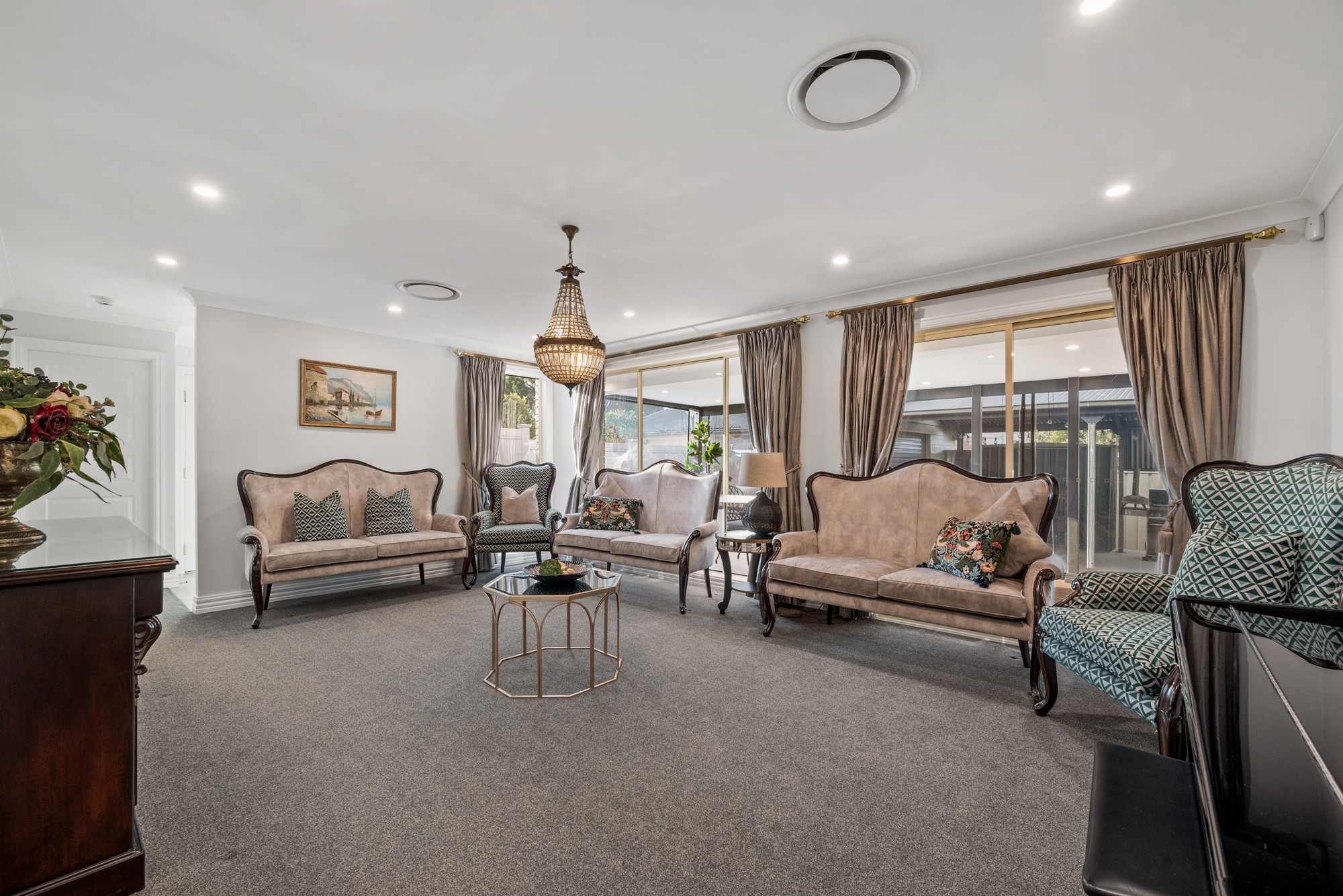 30 Sebastian Avenue, Rosemeadow, NSW 2560