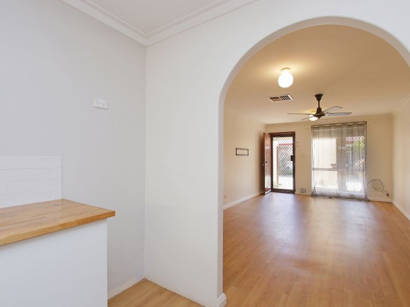 8/91 Fitzroy Road, Rivervale, WA 6103