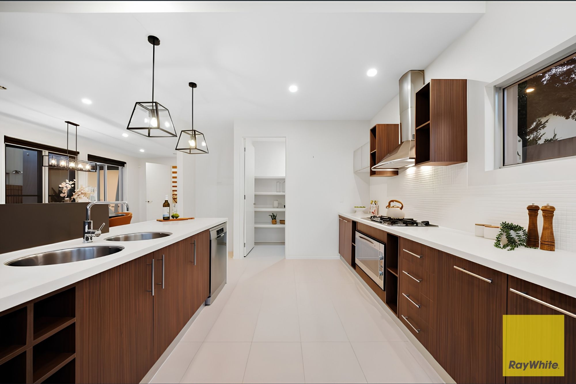 17 Eagleview Place — photo 9 of 30