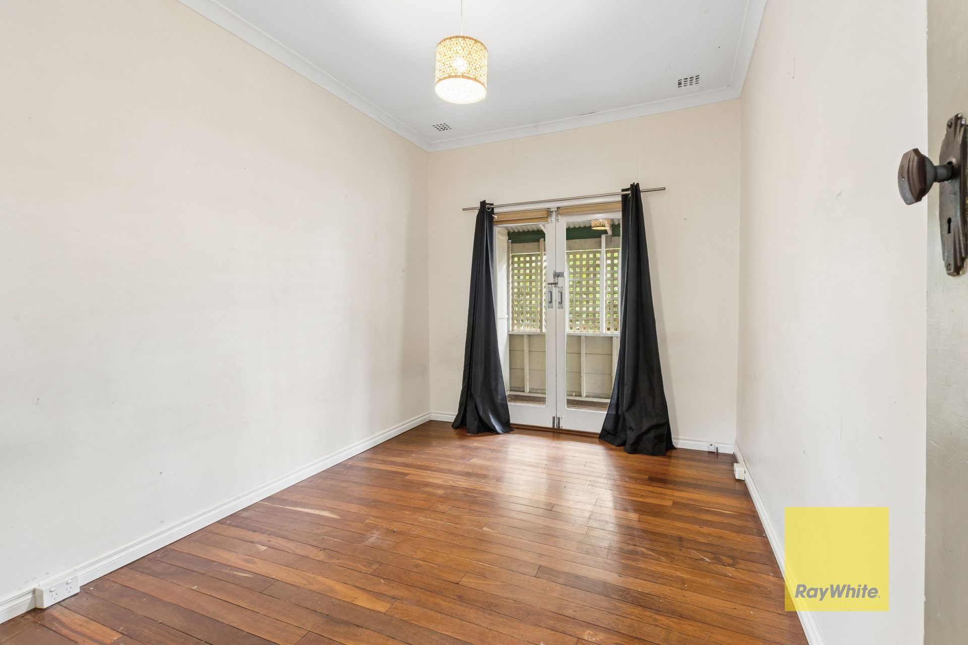 23 Jinda Road — photo 15 of 27