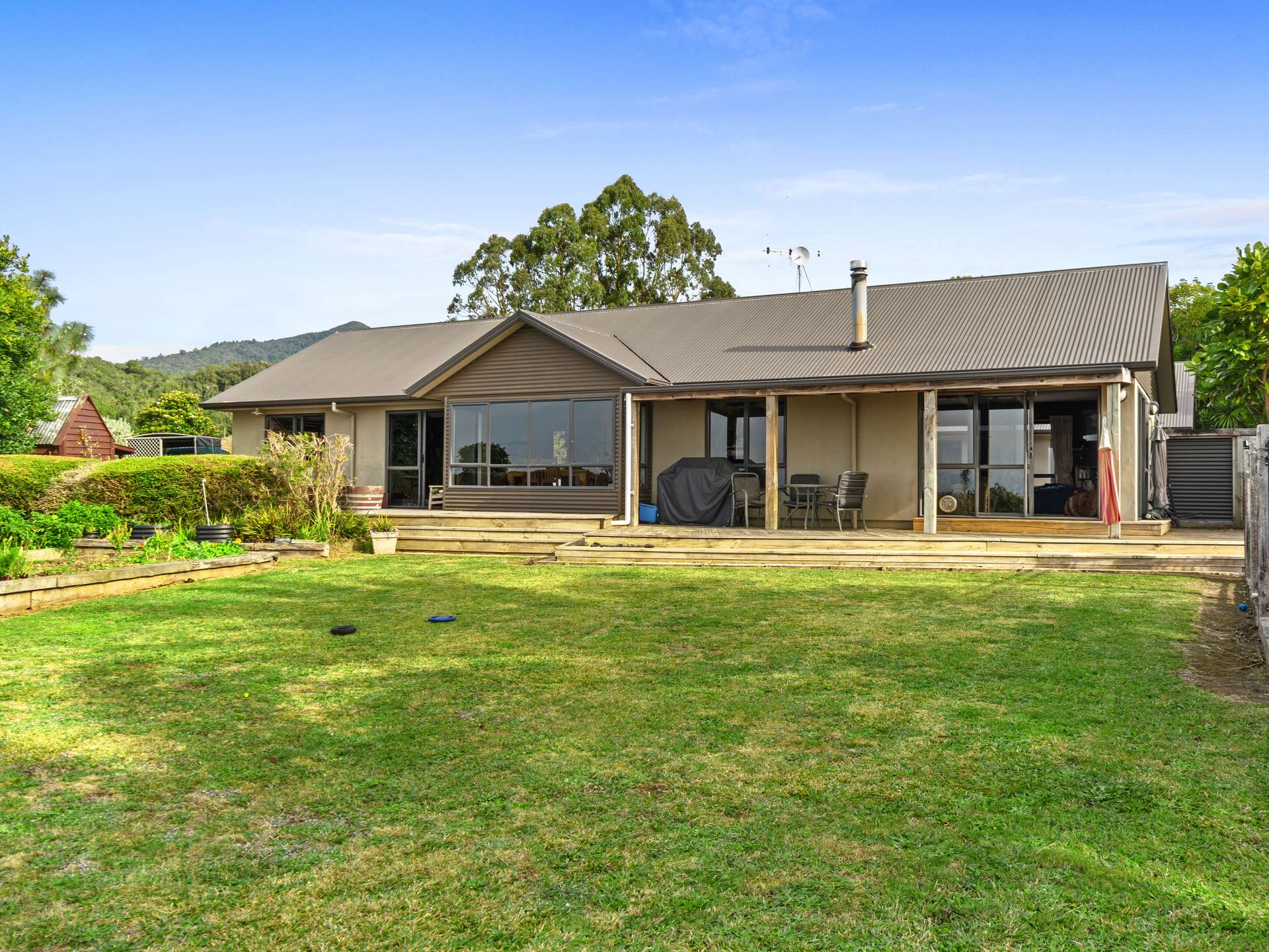 163 Arthur Road photo 3