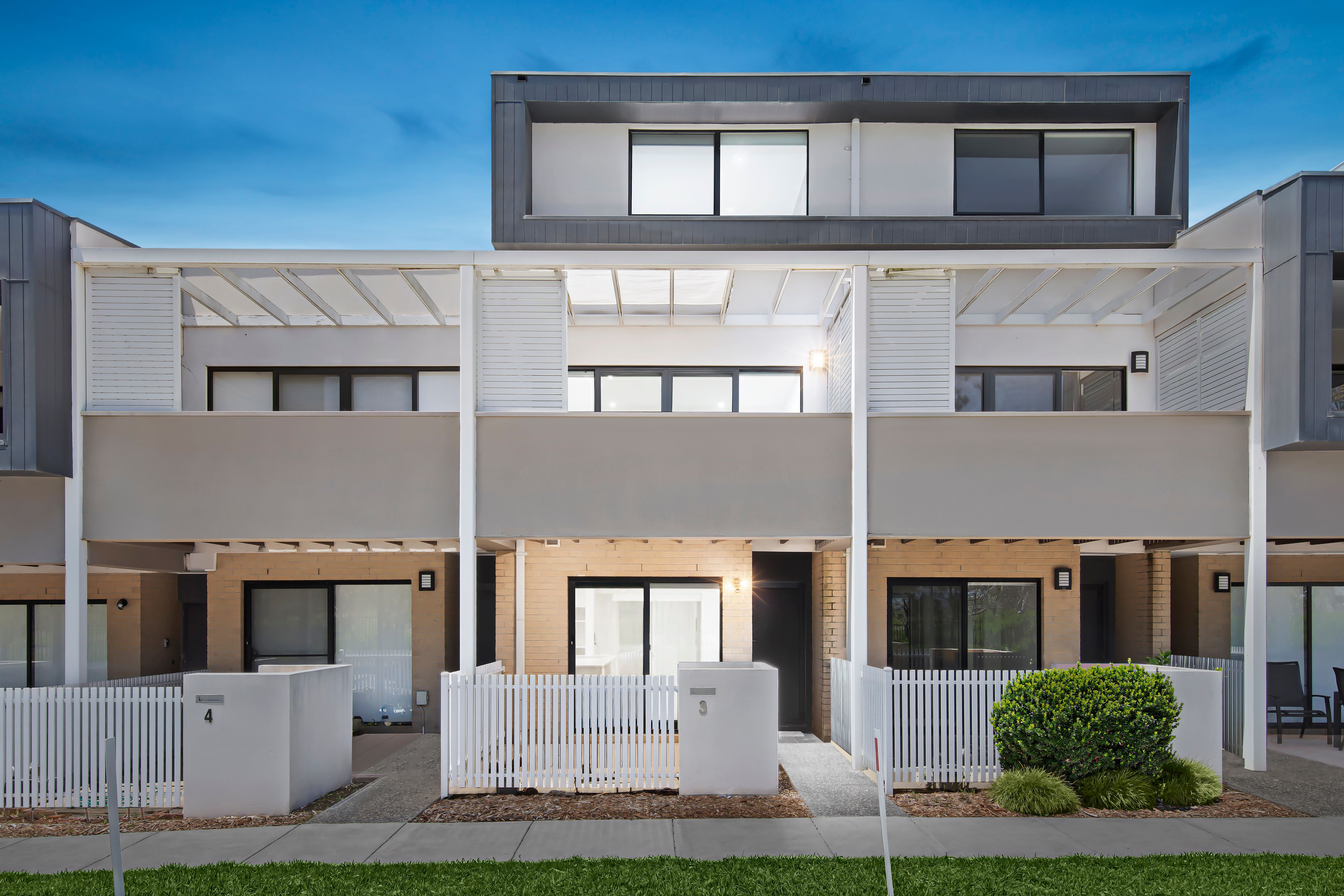 3 Gorman Drive, Mill Park VIC 3082
