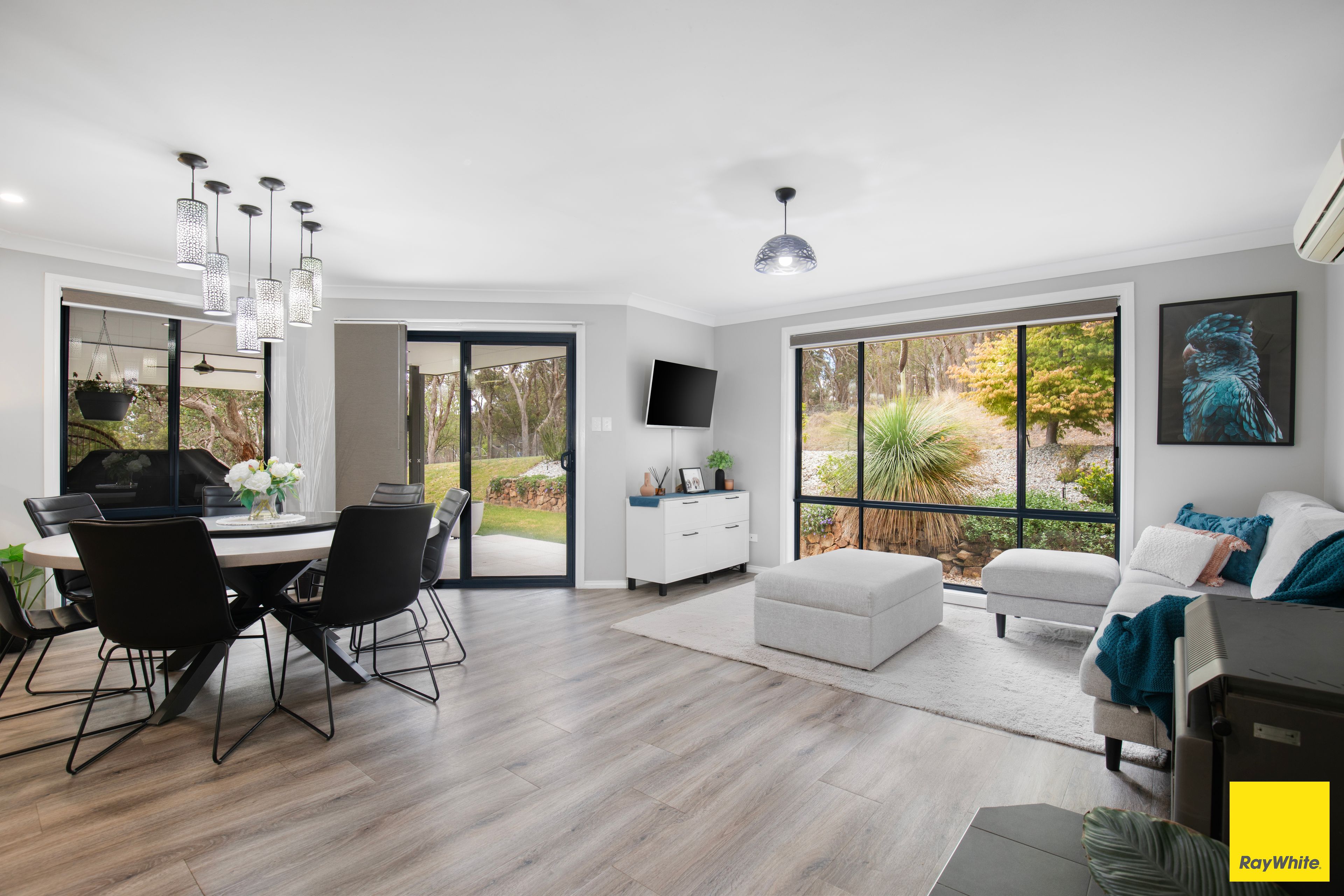 5 Dumaresq Street — photo 3 of 15