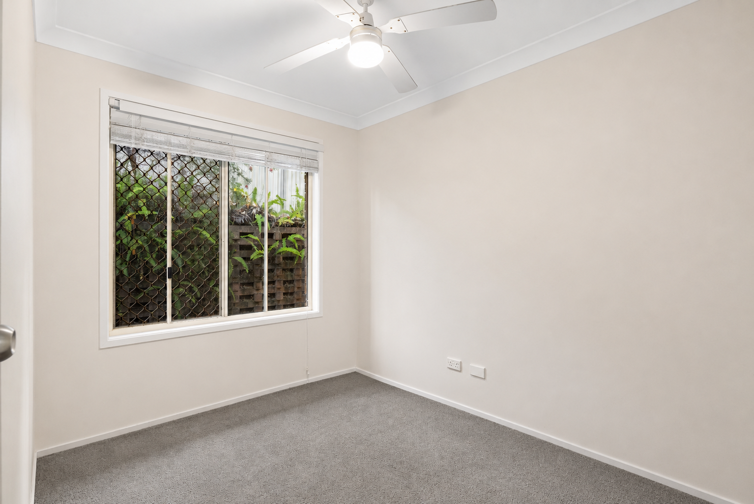 136 Mildura Drive — photo 15 of 30