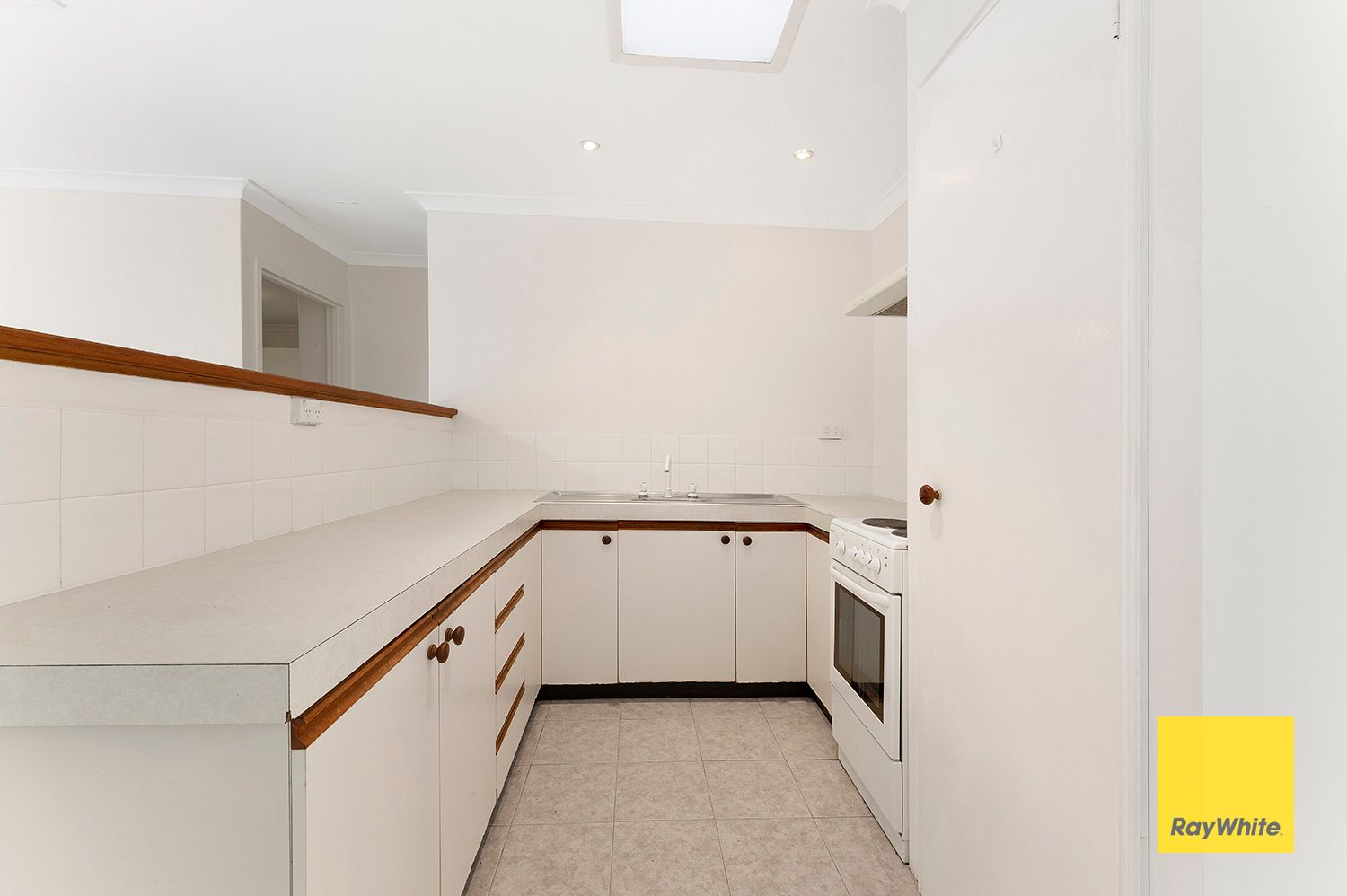 2 Attfield Street, Maddington WA 6109