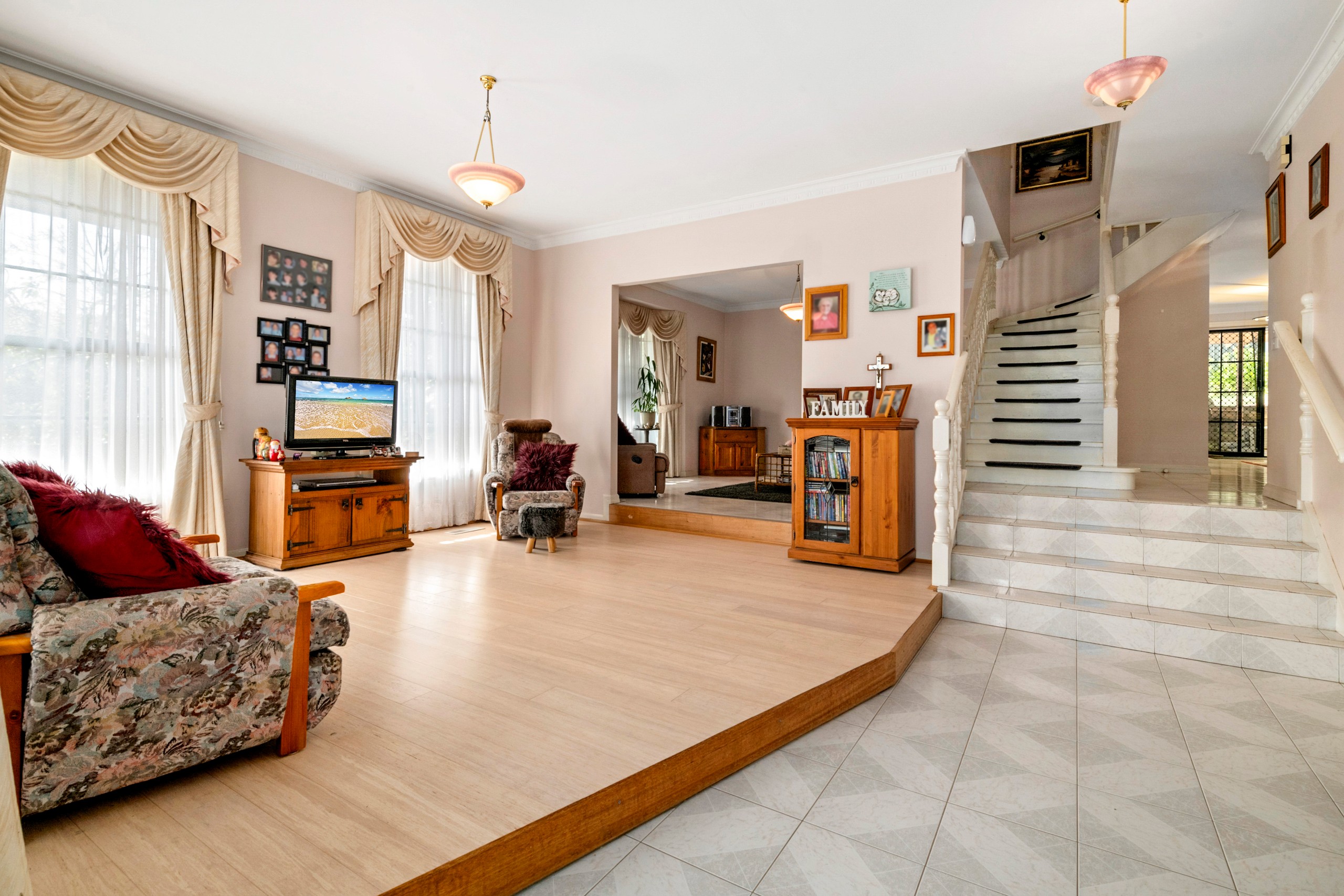 65 Balmoral Circuit, Eltham, VIC 3095