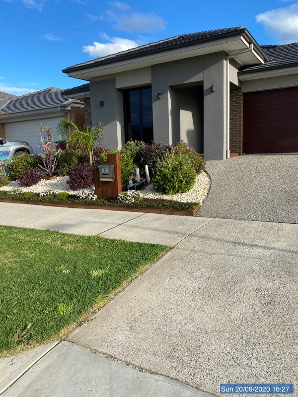 81 Rossiter Retreat, Cranbourne North, VIC 3977