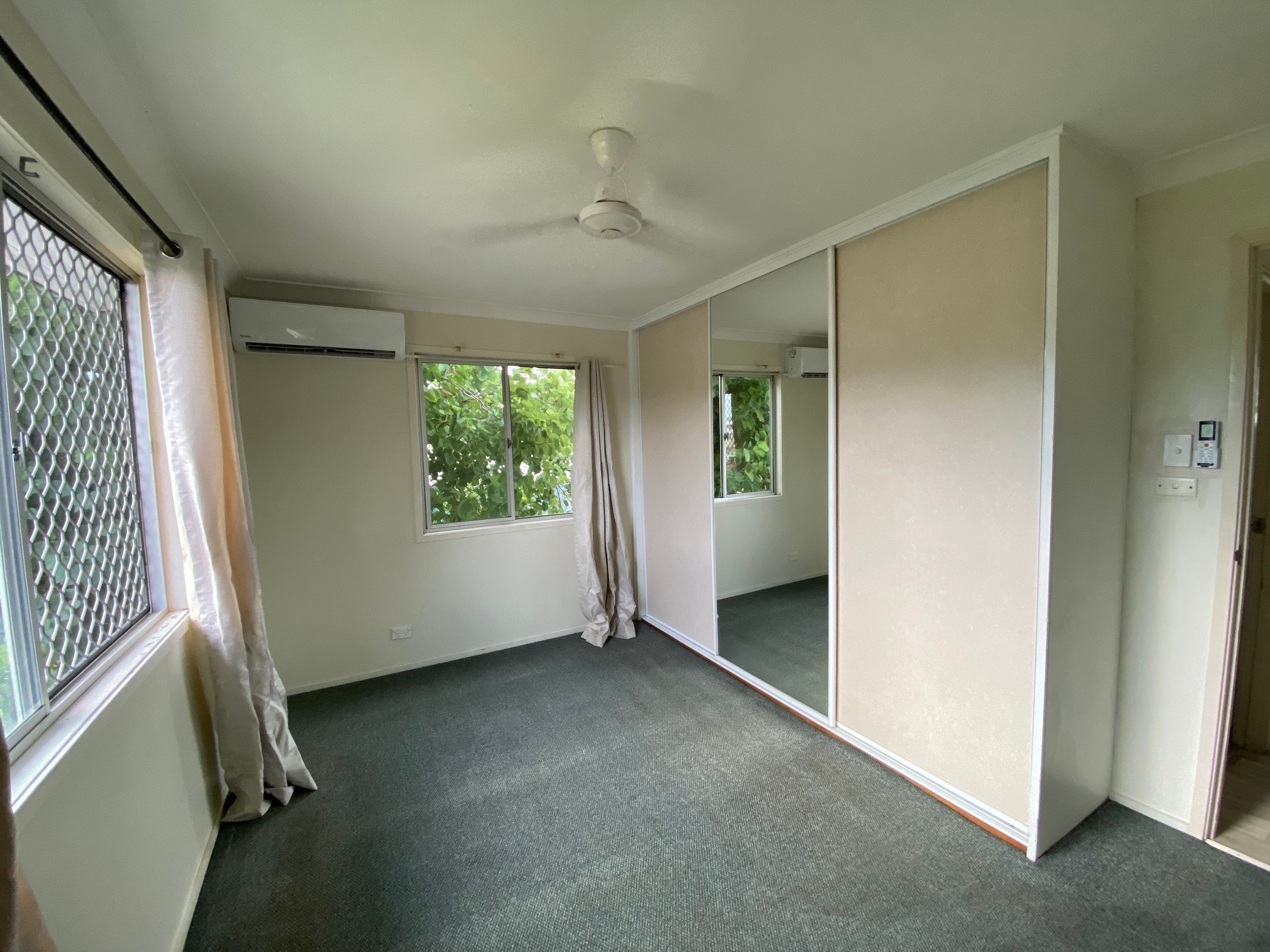 33 Geaney Street, Norman Gardens, QLD 4701