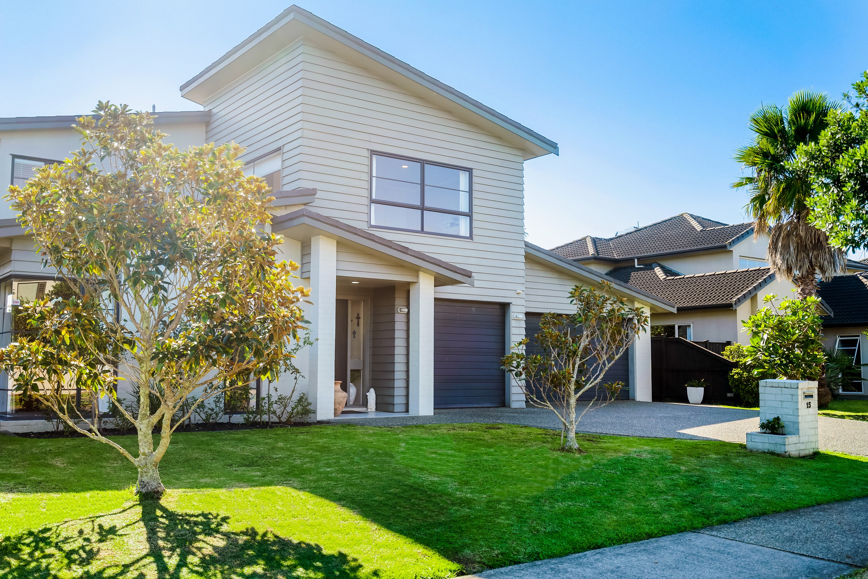 15 Pine Harbour Parade, Beachlands, Manukau City