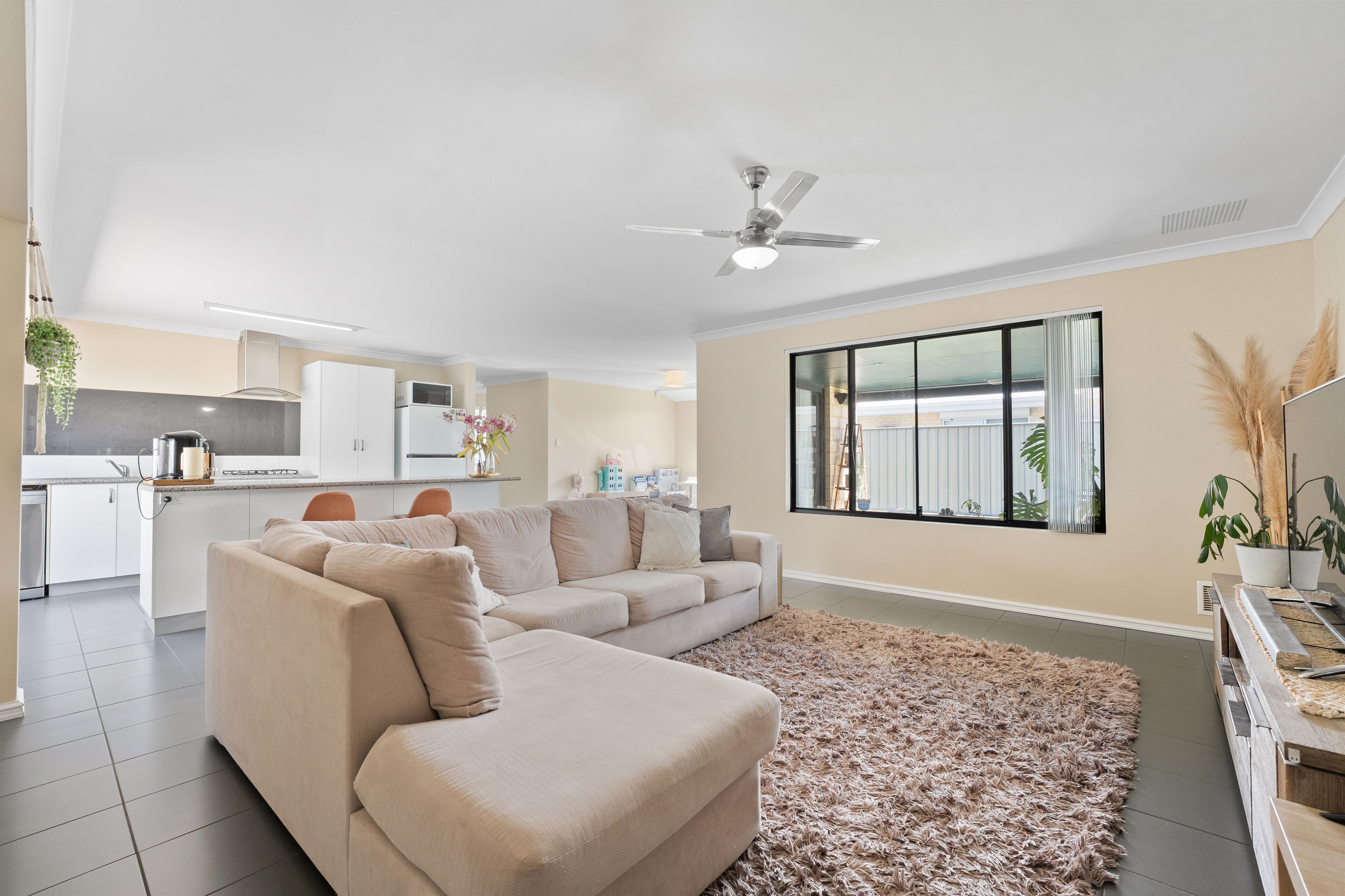 19 Dardanup Lane — photo 3 of 30