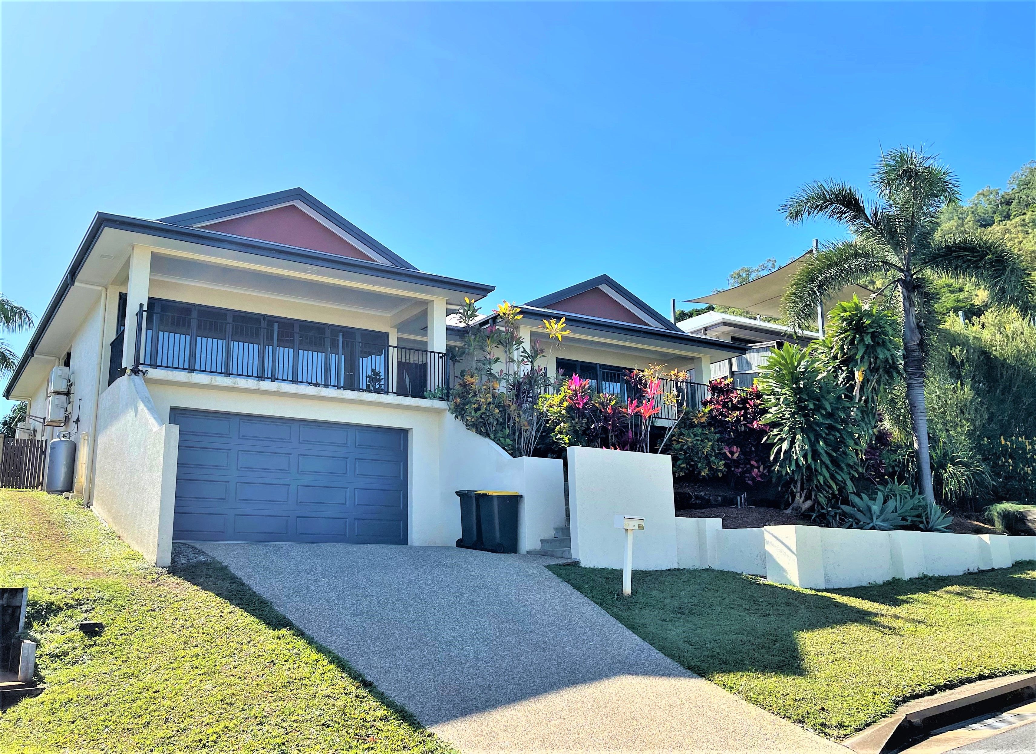 33 Catamaran Circuit, Trinity Beach, QLD 4879