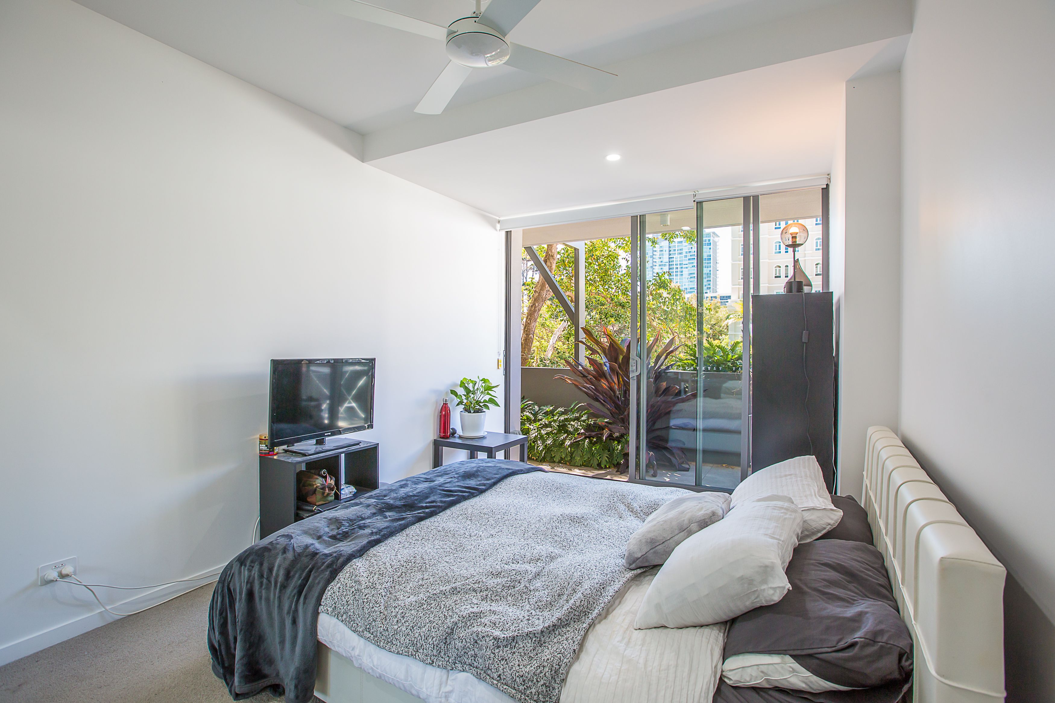 203/30 Brighton Parade, Southport, QLD 4215