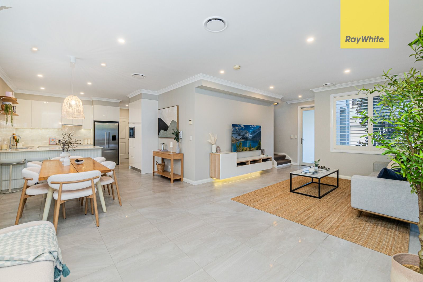 14/8 Cathay Place, Kellyville, NSW 2155, photo 4