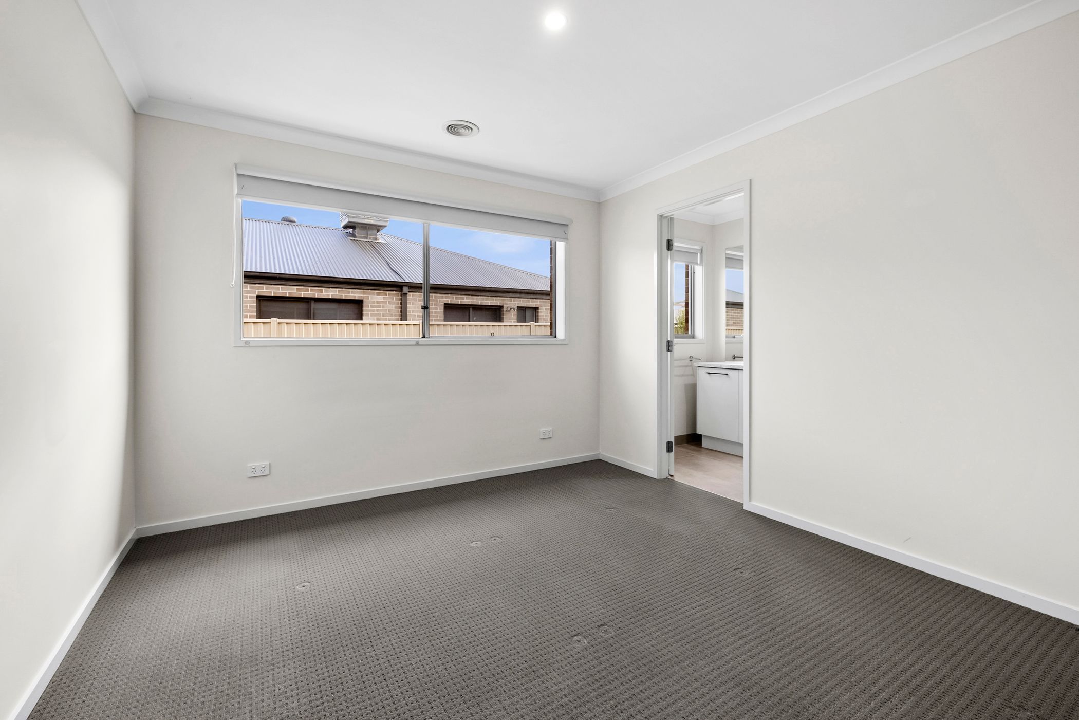 11 Red Robin Drive, WINTER VALLEY, VIC 3358